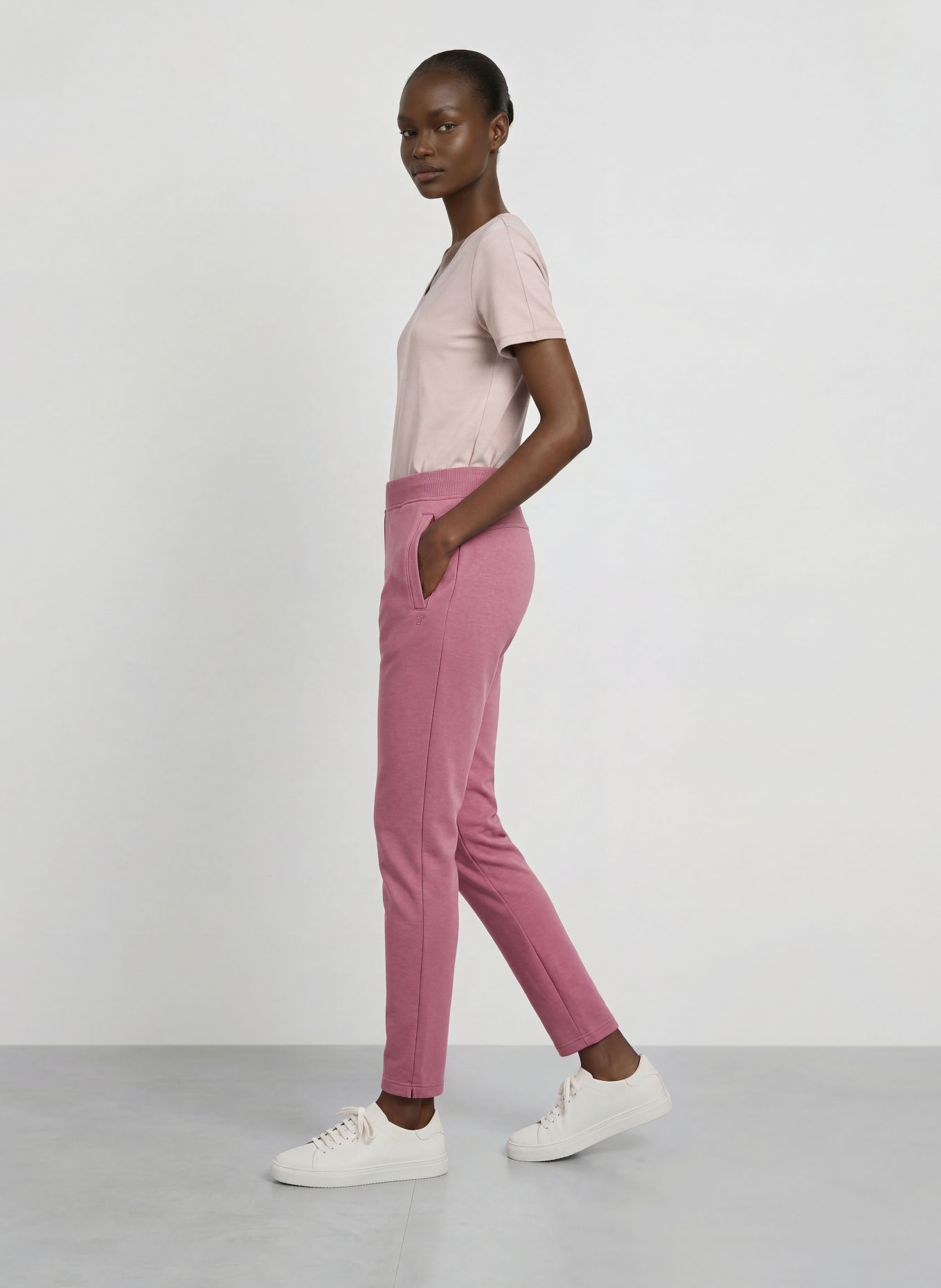 JOY sportswear Sweatpants REBECCA: LILA