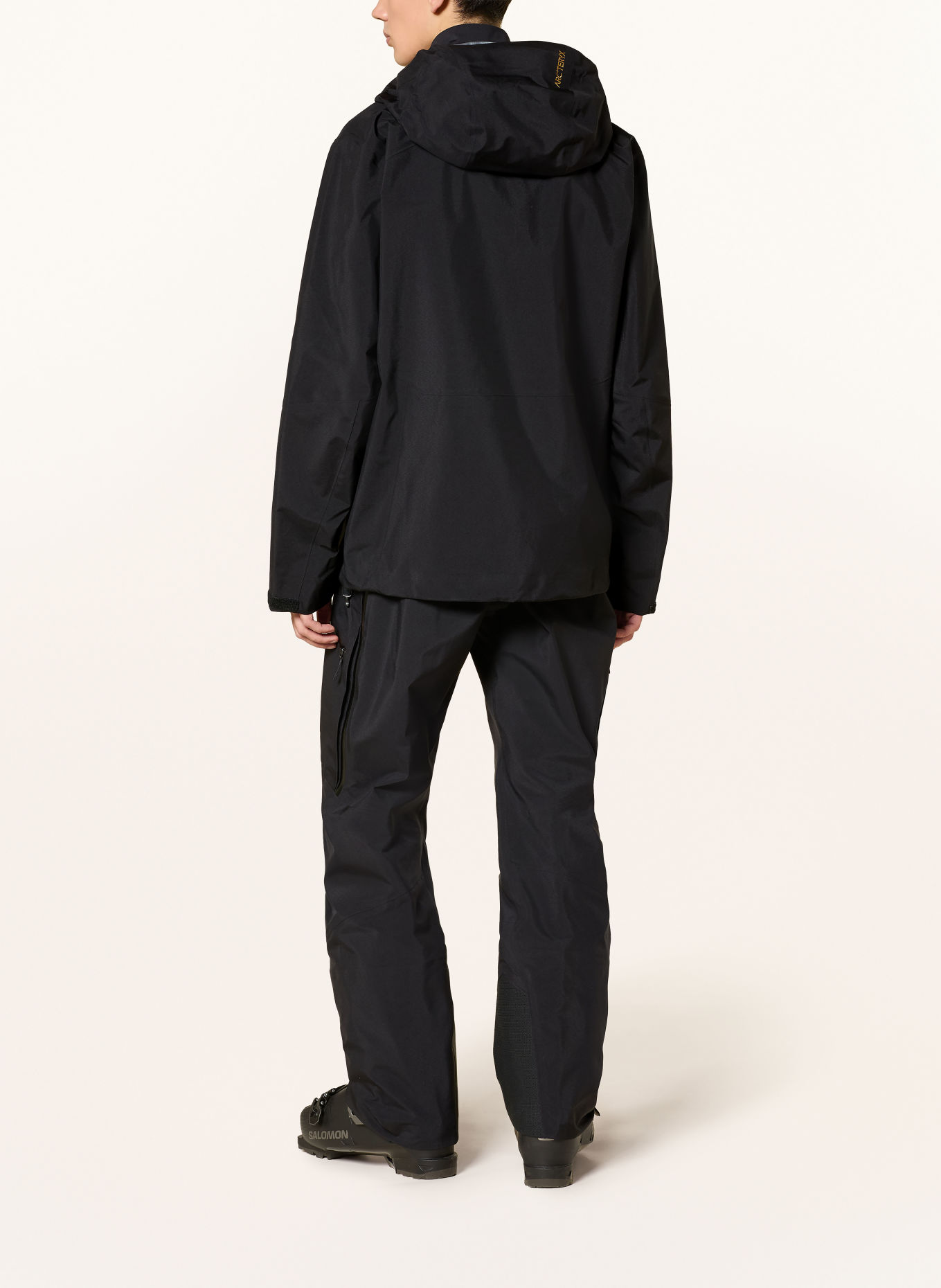 ARC'TERYX RUSH Hardshell ski jacket: BLACK / KHAKI