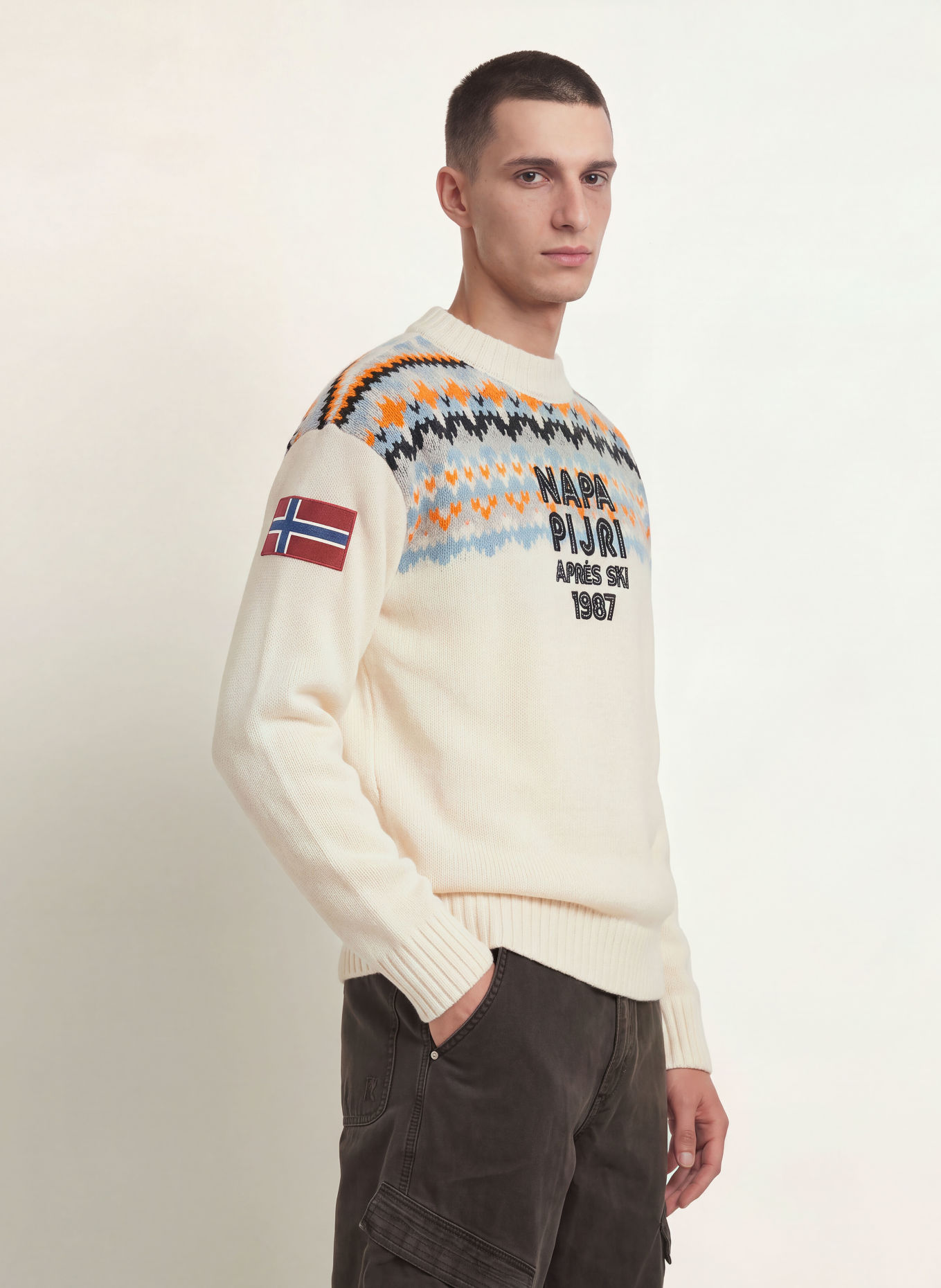 NAPAPIJRI Trui D-FIAMES C: CRÈME / ORANJE / LICHTBLAUW