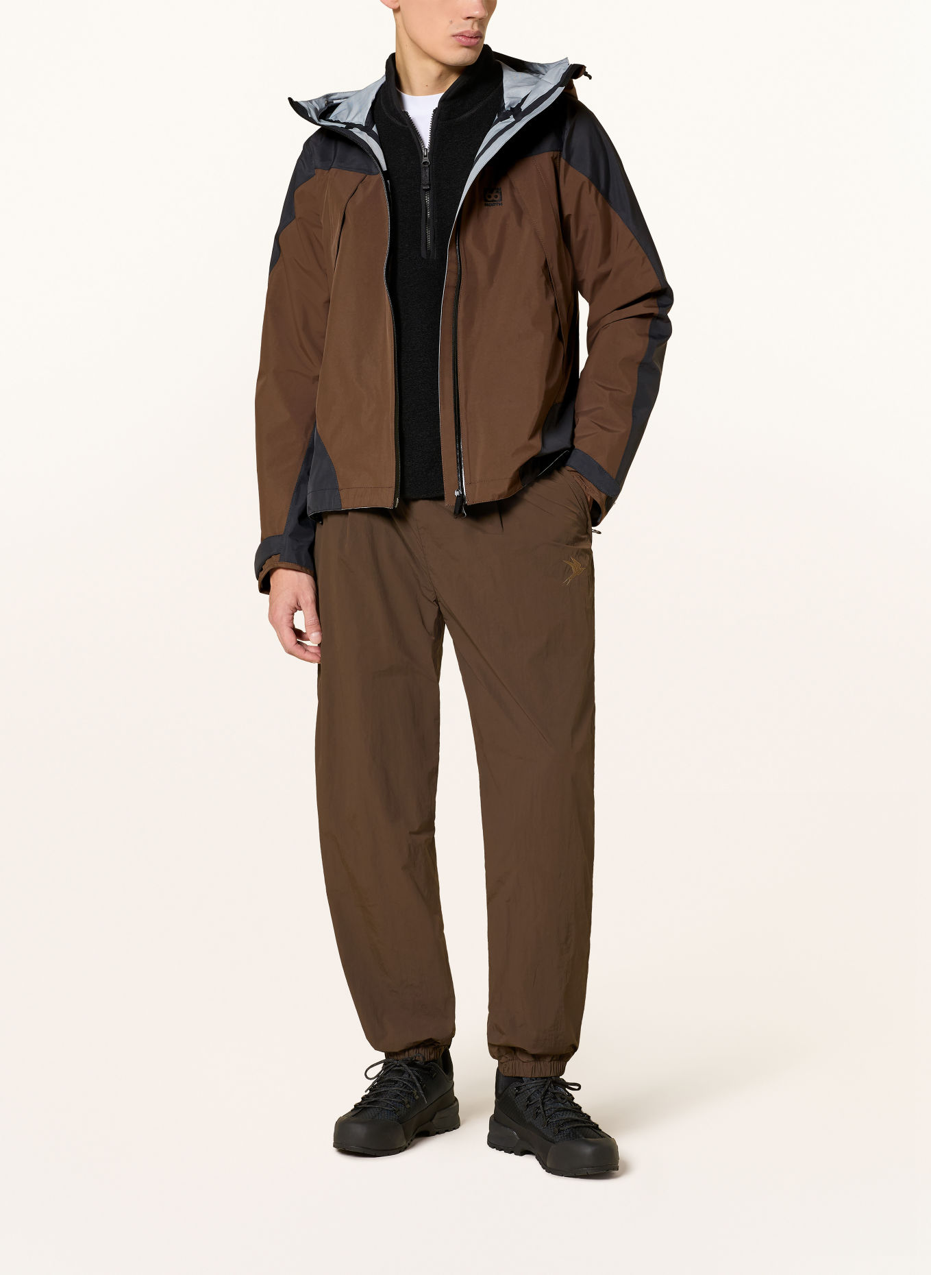 66°NORTH Hardshell-Jacke DYNGJA: DUNKELBRAUN / SCHWARZ
