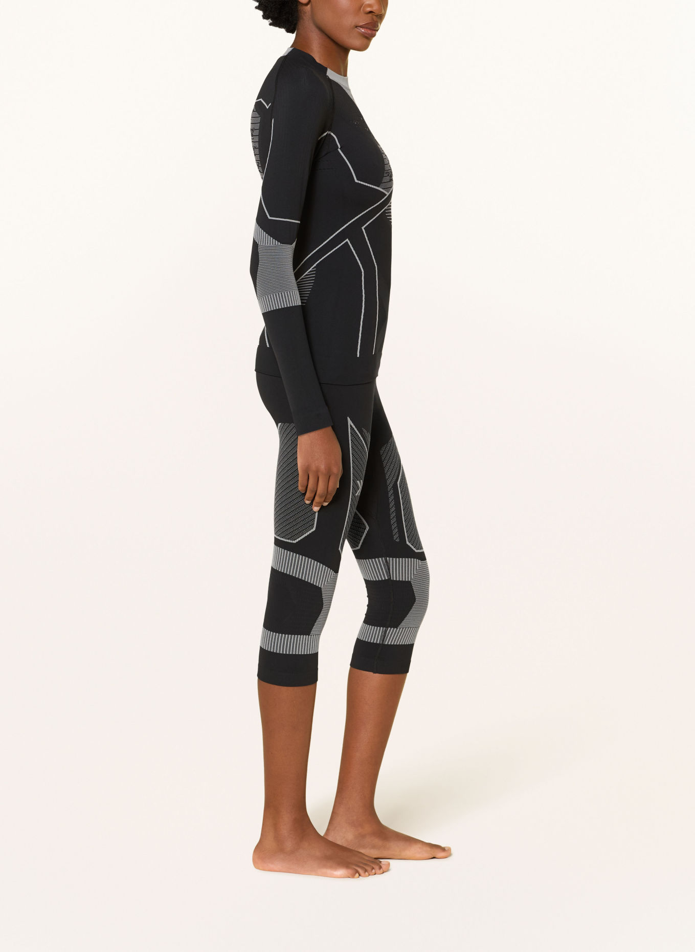 X-BIONIC Funktionswäsche-Hose ENERGY ACCUMULATOR LIGHT mit verkürzter Beinlänge: SCHWARZ / GRAU