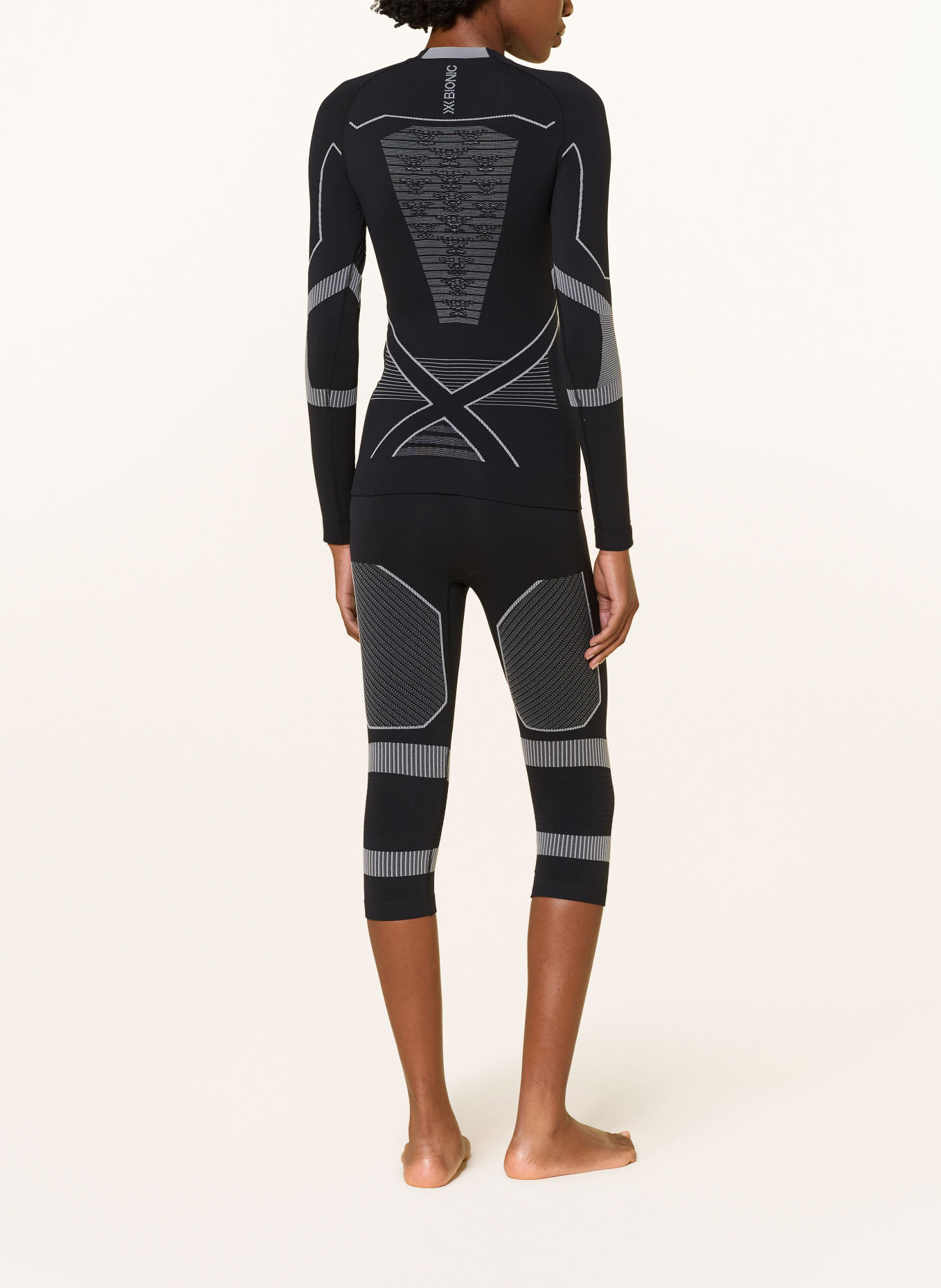 X-BIONIC ENERGY ACCUMULATOR LIGHT functional shirt: BLACK / LIGHT GRAY