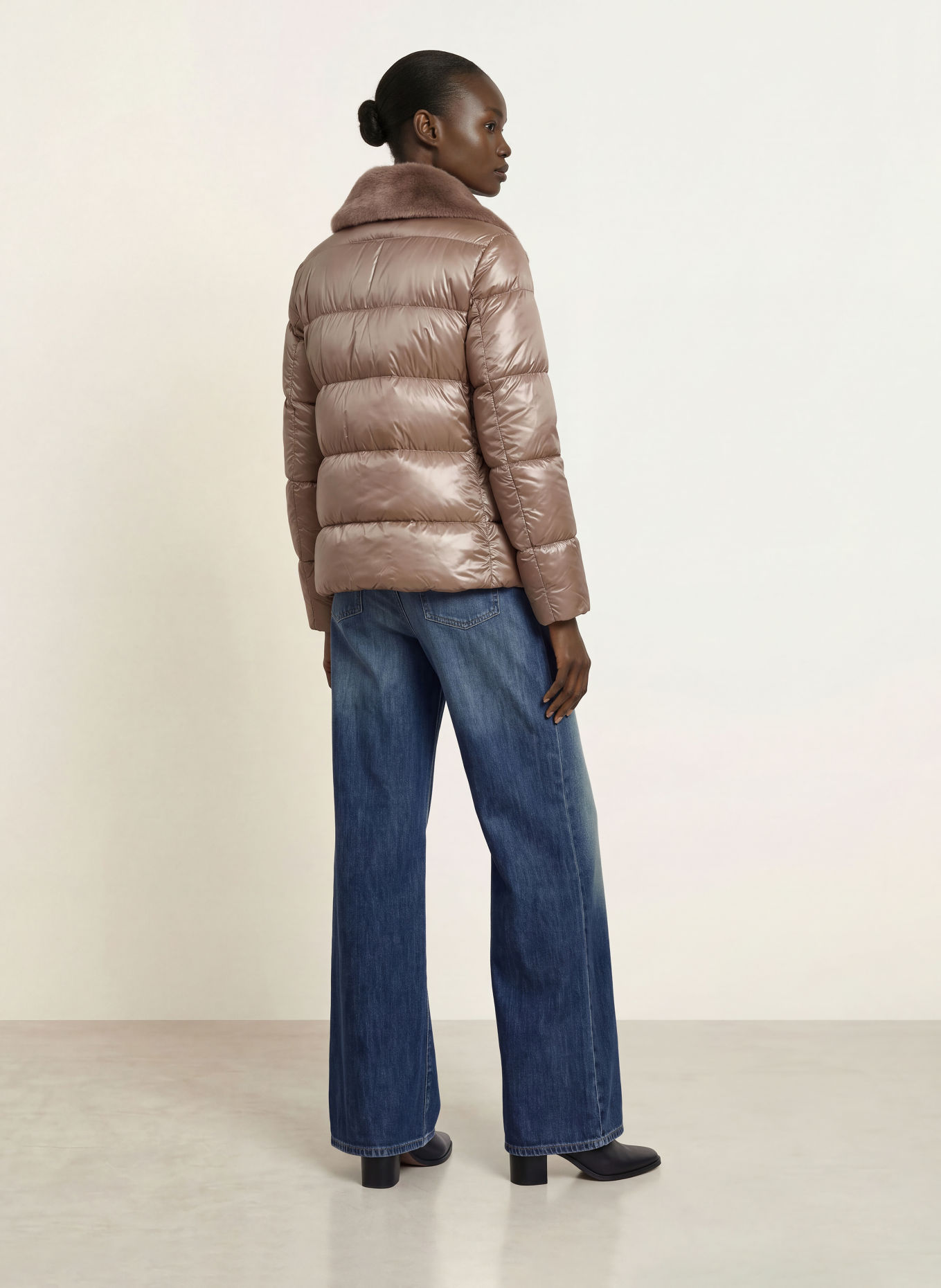 HERNO Down jacket with faux fur: LIGHT BROWN