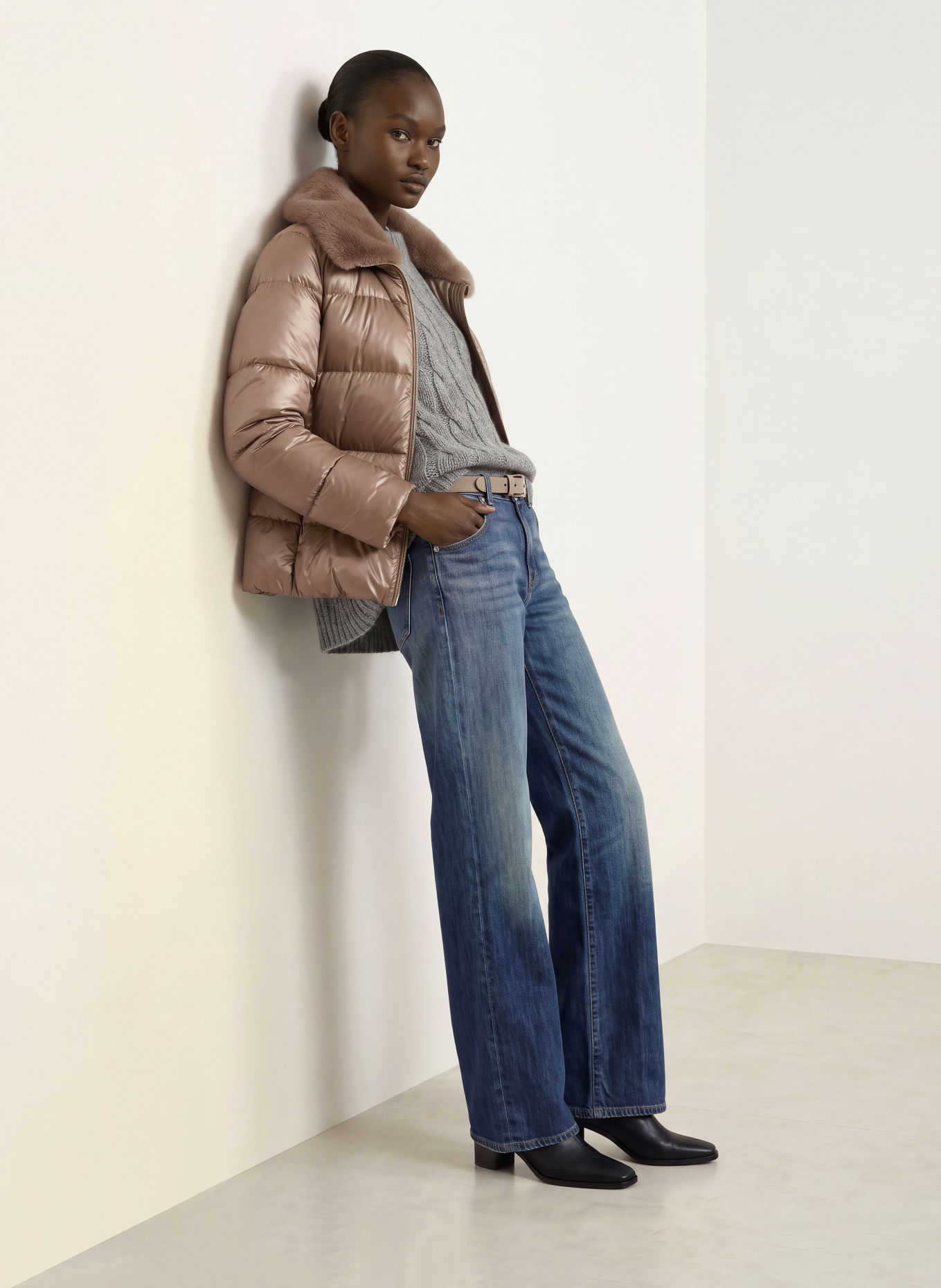 HERNO Down jacket with faux fur: LIGHT BROWN