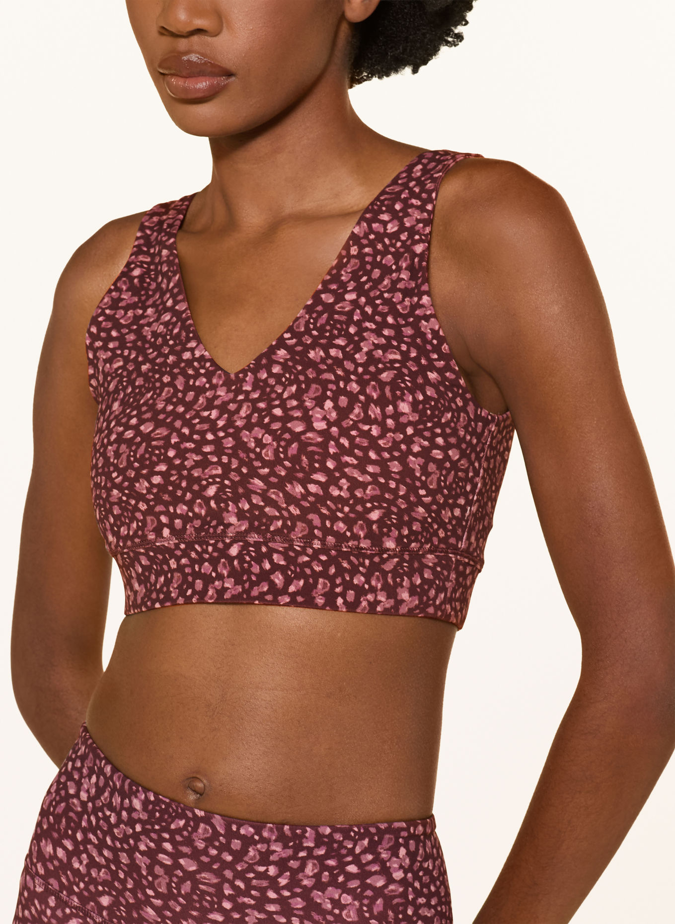 Sweaty Betty ULTIMATE STUDIO VOOP sports bra: DARK BROWN / DUSKY PINK