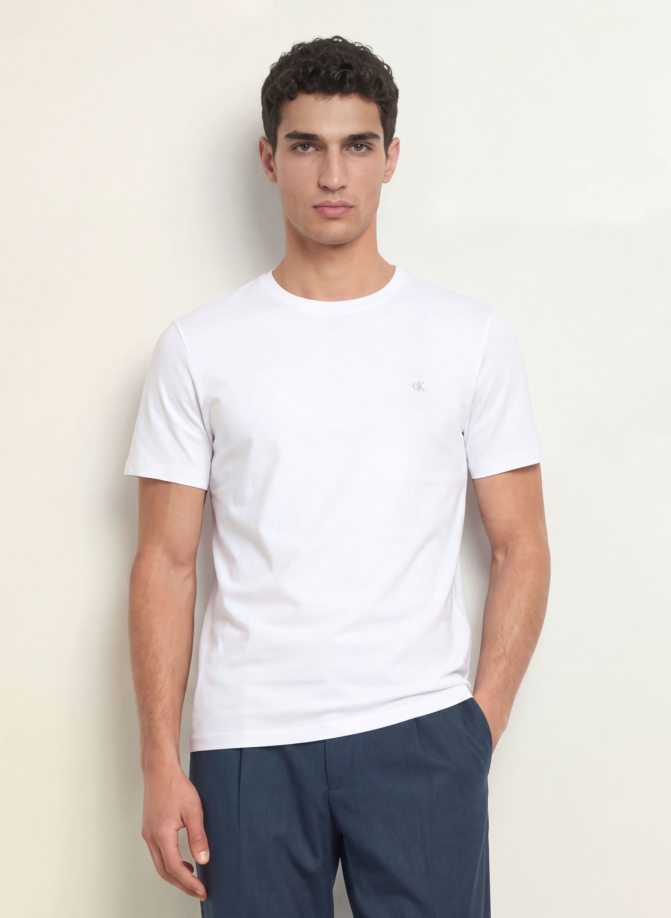 Calvin Klein T-shirt: WHITE