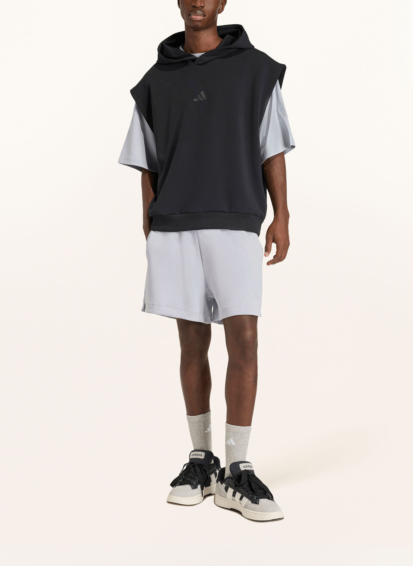 adidas Sweatshorts: HELLBLAU