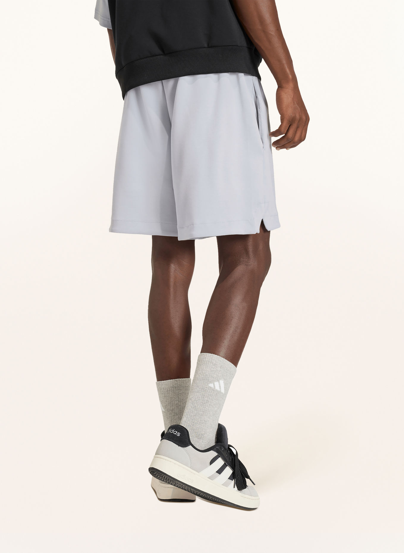 adidas Sweatshorts: HELLBLAU