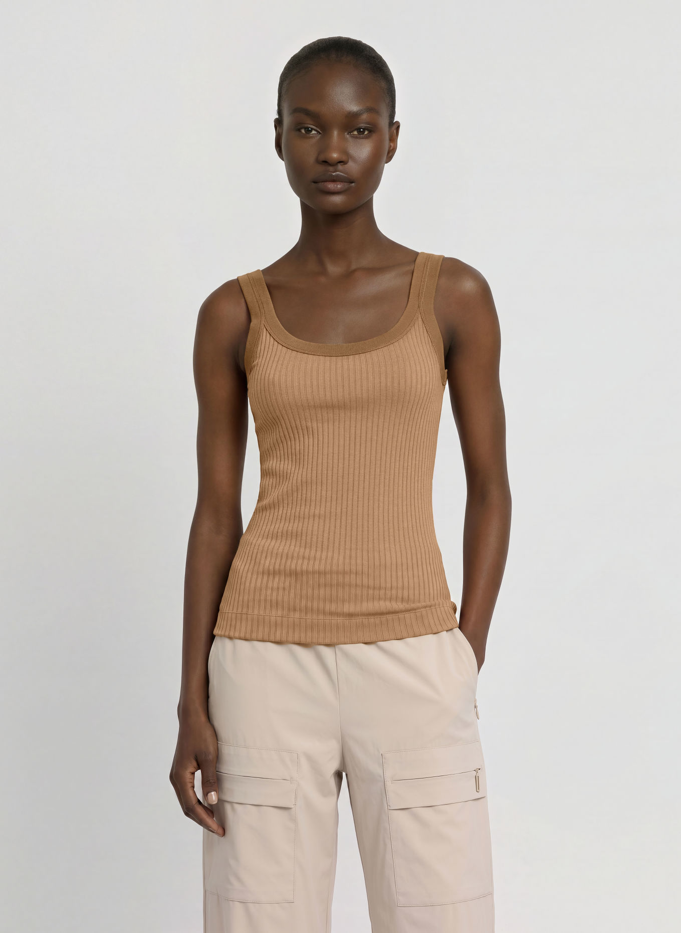 JEANNE BARET Tanktop PERVINCA: HELLBRAUN