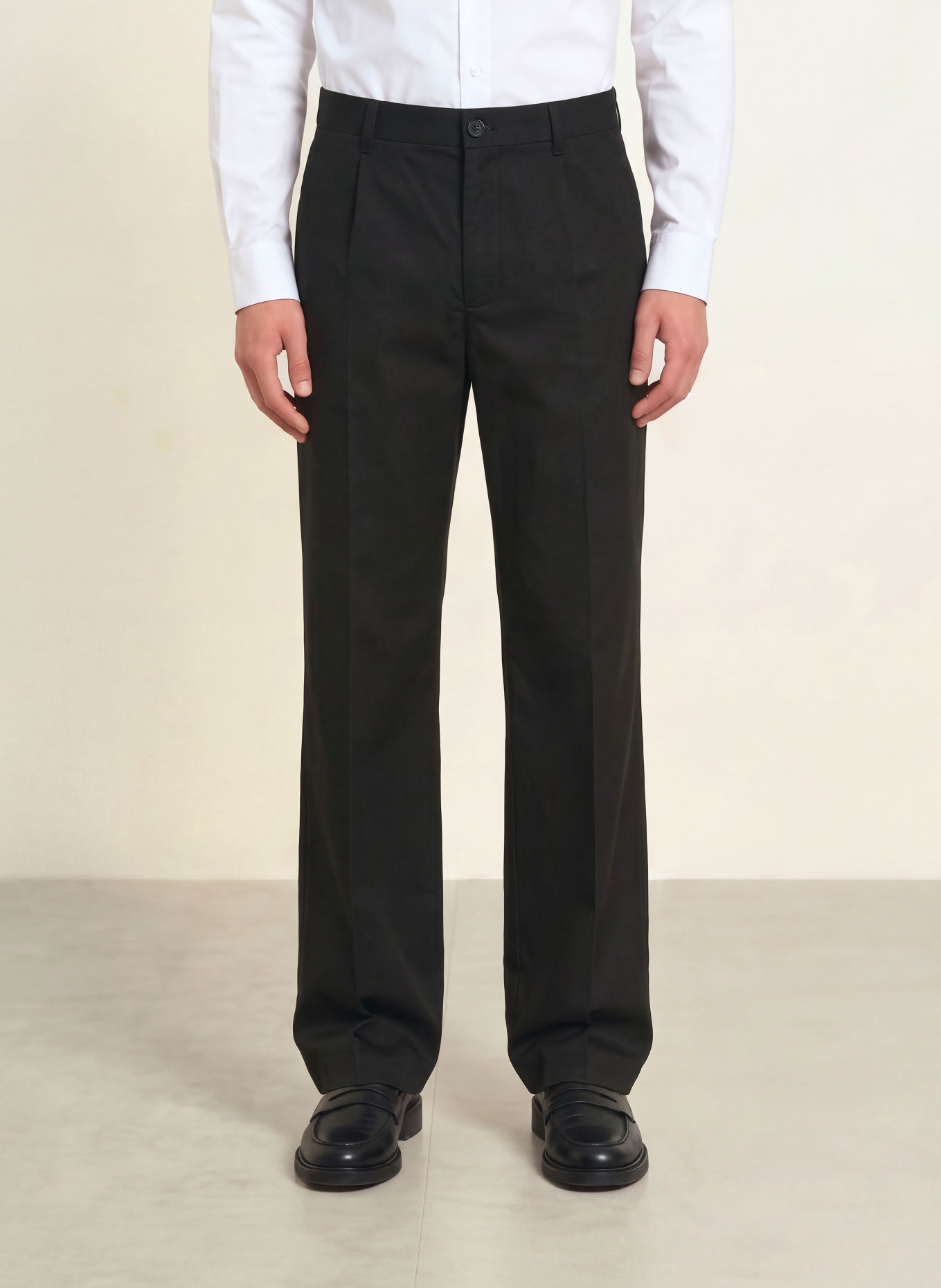 Calvin Klein Chino Straight Fit: BLACK