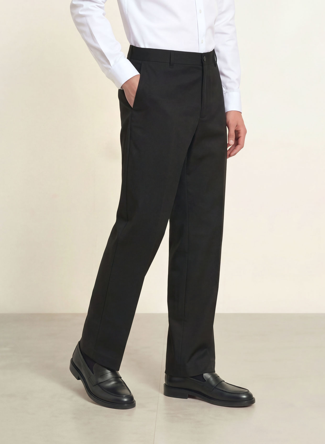 Calvin Klein Chino Straight Fit: BLACK