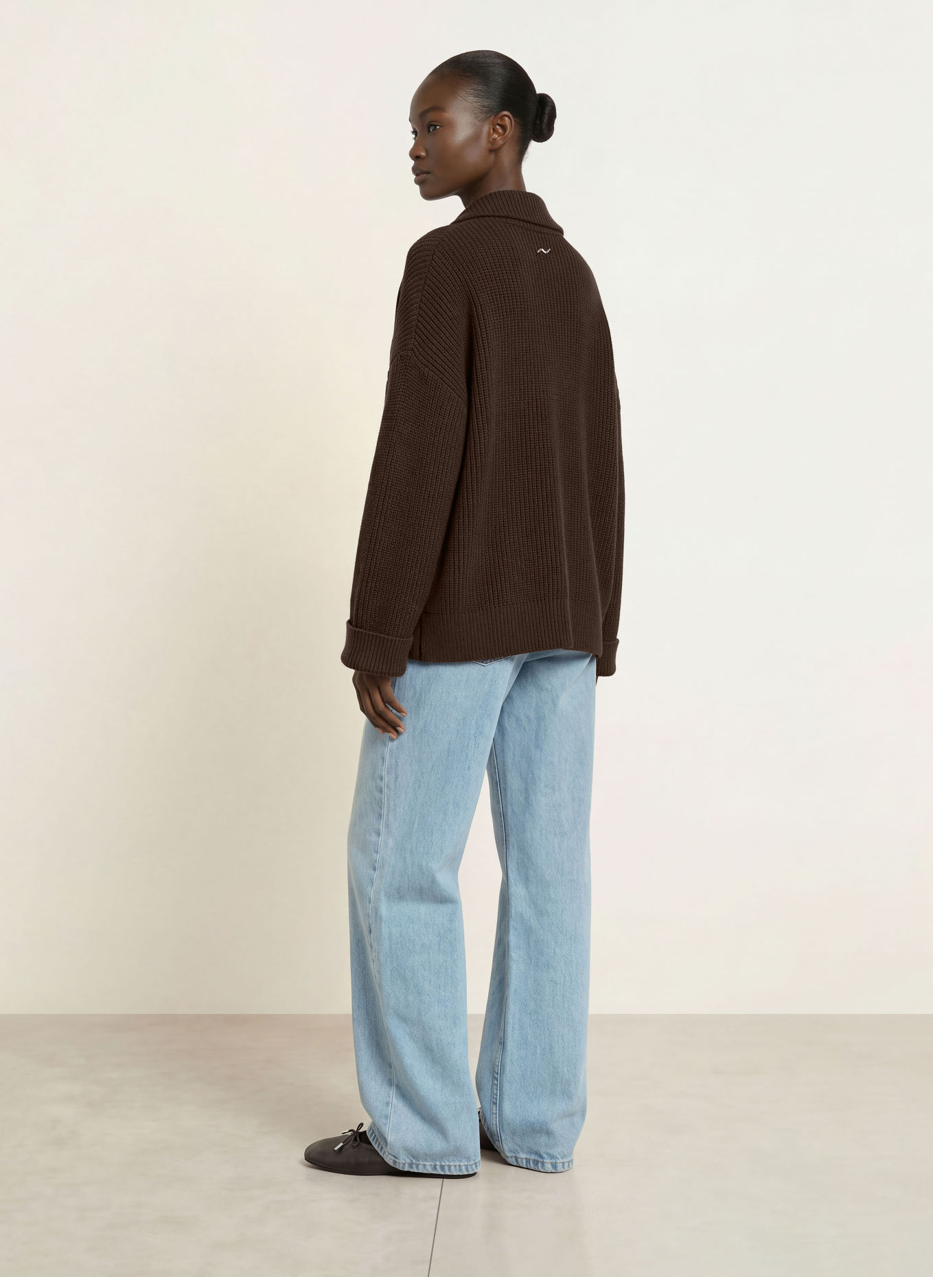 LEZU Oversized vest FELICE: MARRON FONCÉ / GOUD