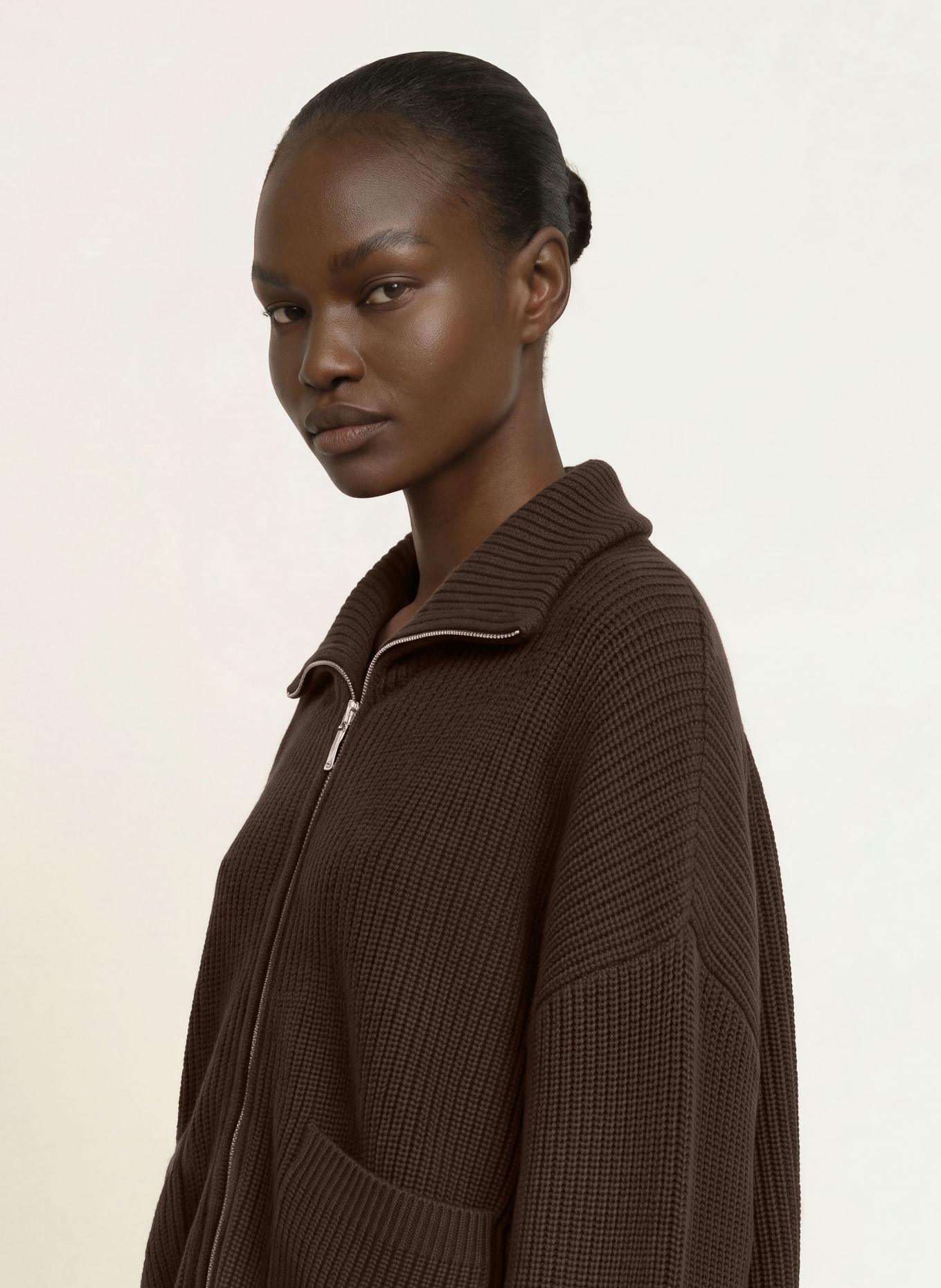 LEZU Oversized vest FELICE: MARRON FONCÉ / GOUD