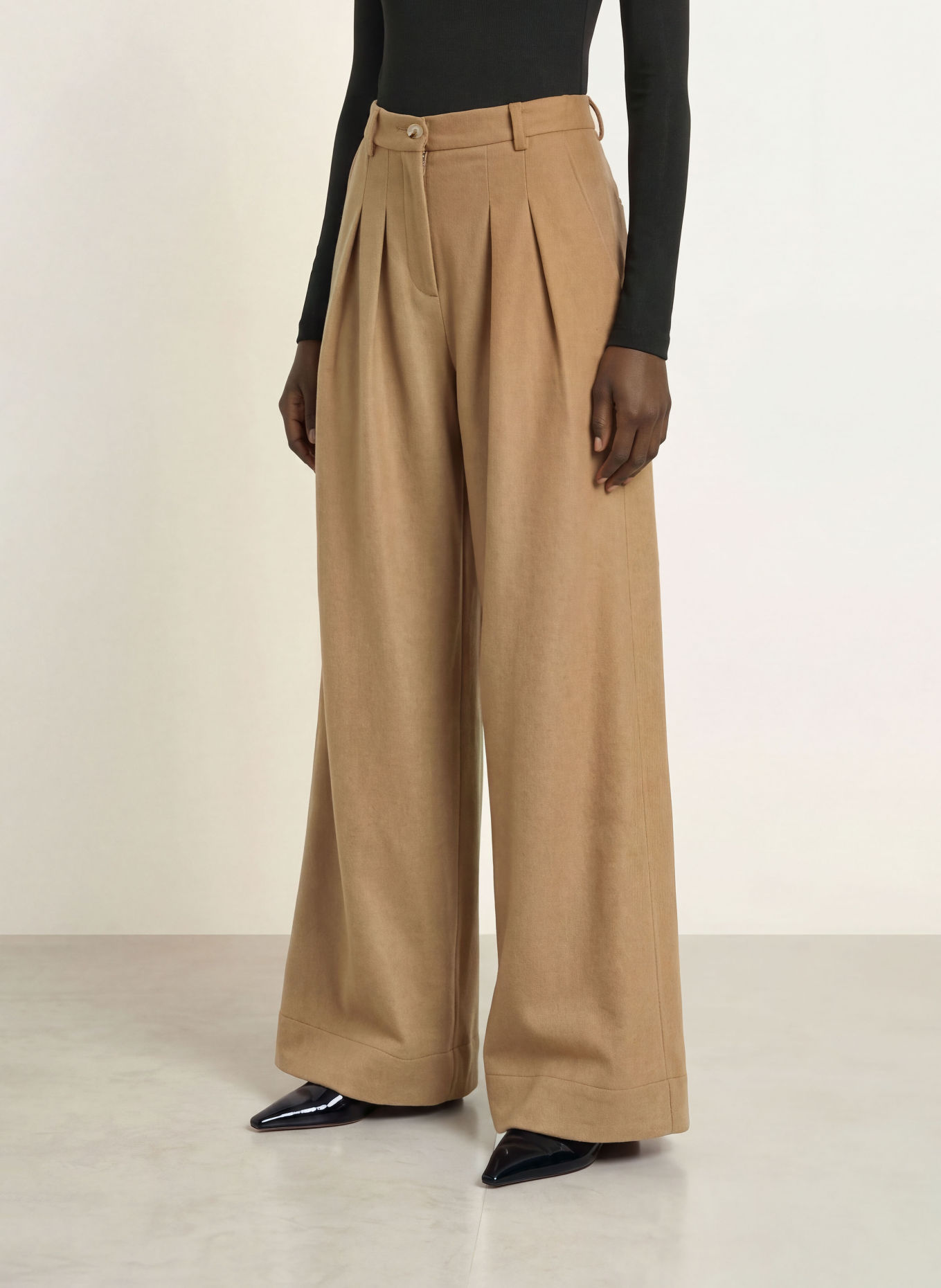 LEZU Marlene pants ADA: CAMEL