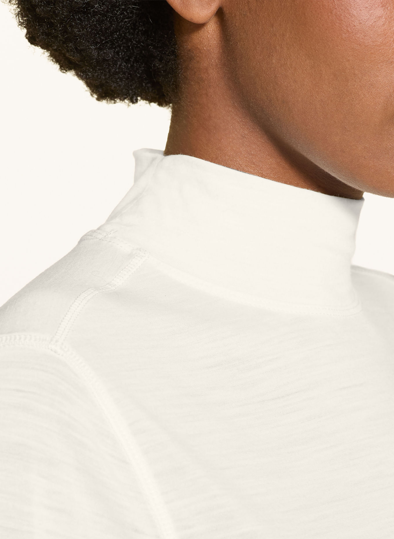 super.natural TUNDRA 175 TURTLENECK long sleeve shirt with merino wool: CREAM