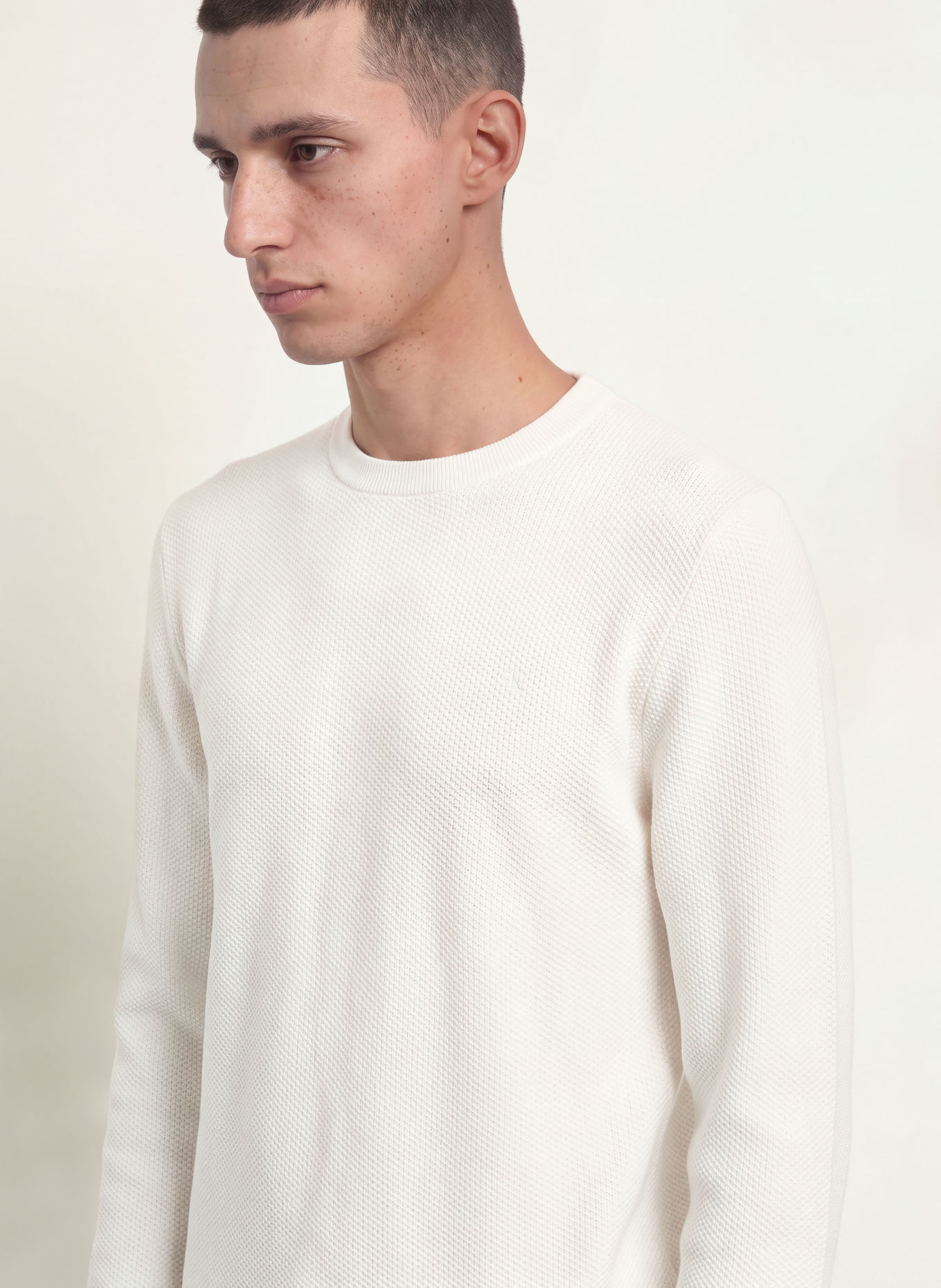 Calvin Klein Sweaters: CREAM