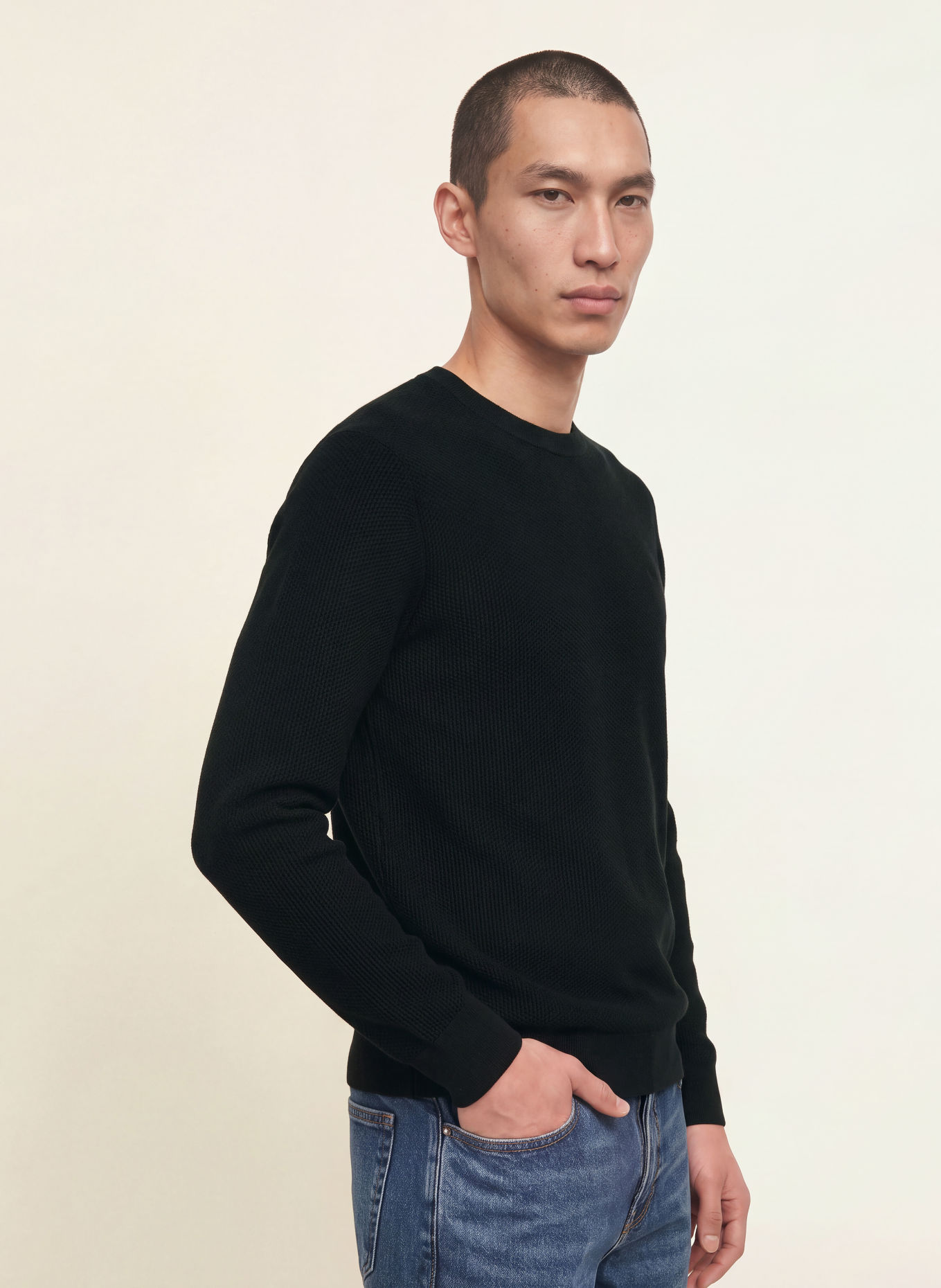 Calvin Klein Sweaters: BLACK