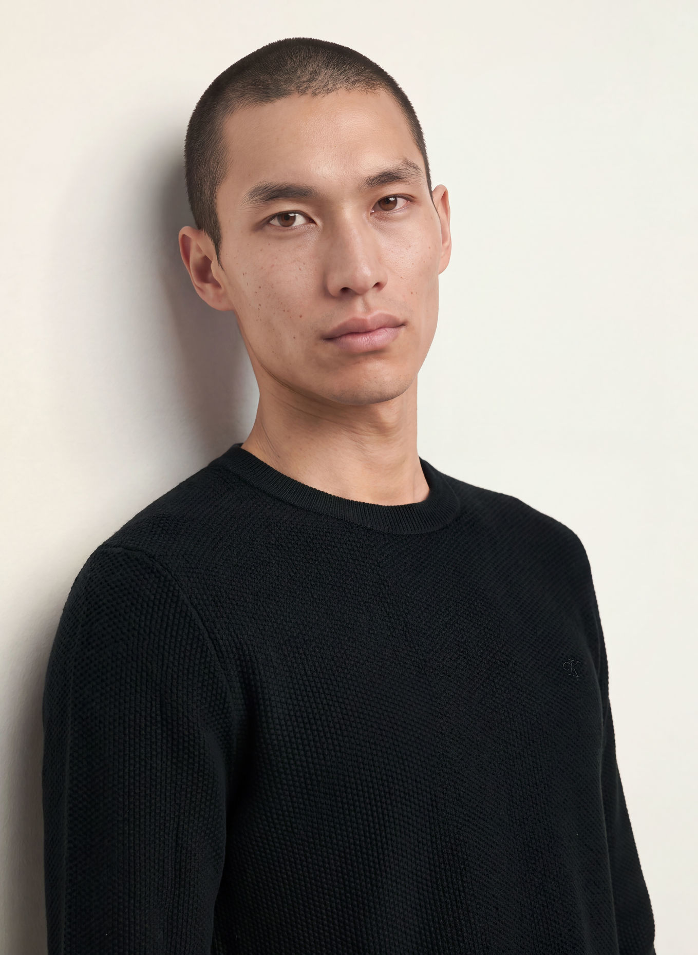 Calvin Klein Sweaters: BLACK