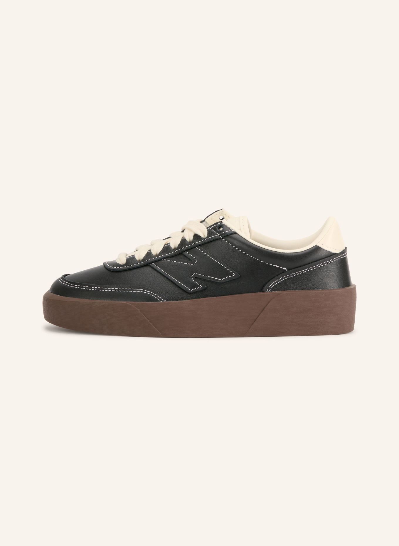 new balance Sneaker 750: SCHWARZ