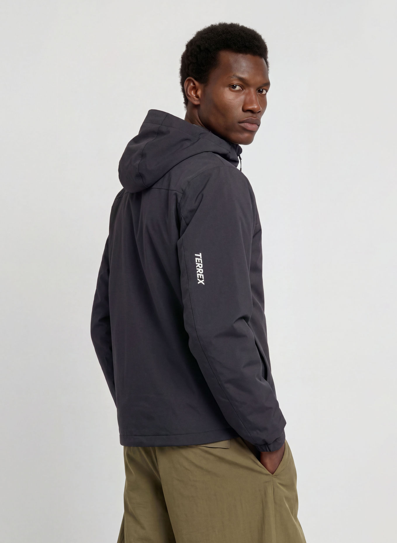 adidas TERREX MOUNTAIN ESSENTIAL Rain jacket: BLACK