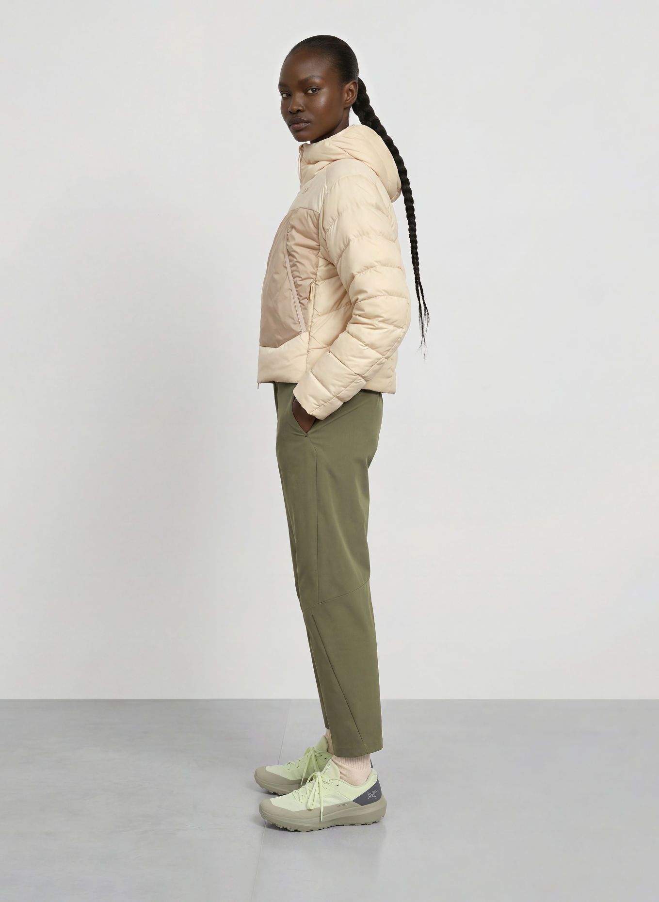 ARC'TERYX Lightweight-Daunenjacke OMINECA: WEISS / BEIGE
