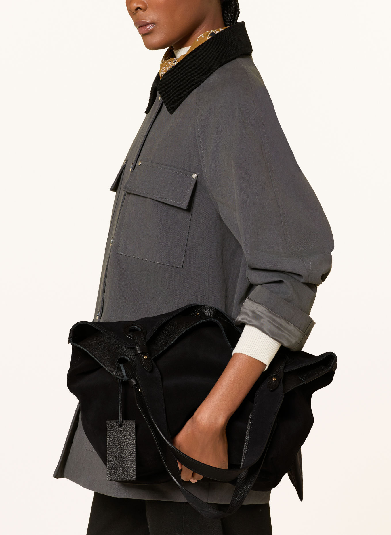 CALA JADE SOHO Bucket bag: BLACK