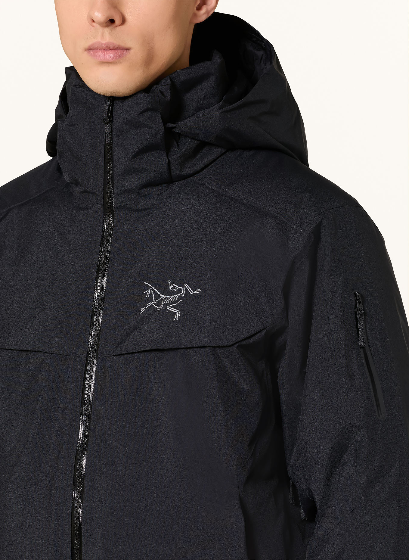 ARC'TERYX MACAI Down ski jacket: BLACK