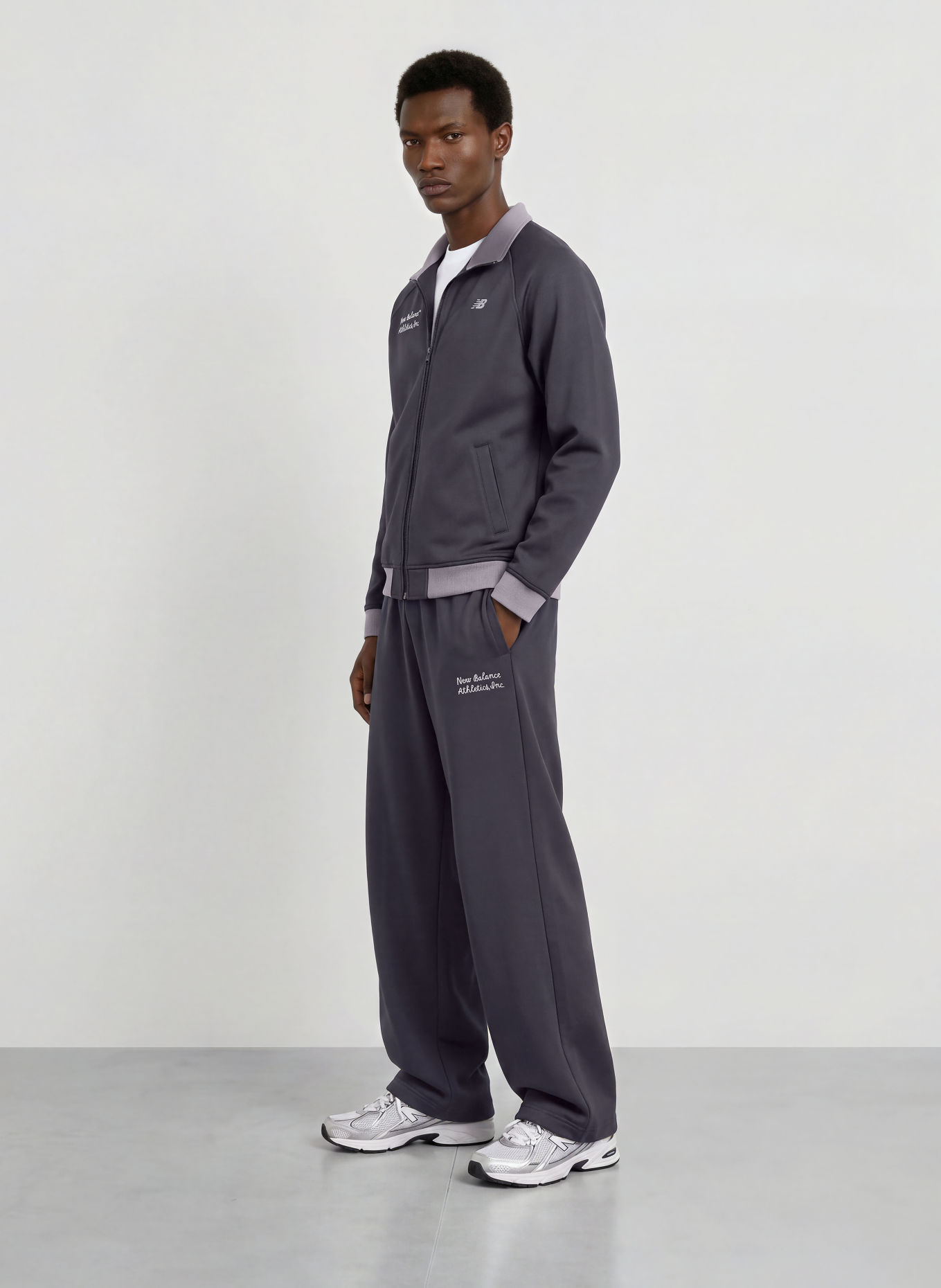 new balance Sweatpants: DUNKELBLAU / GRAU