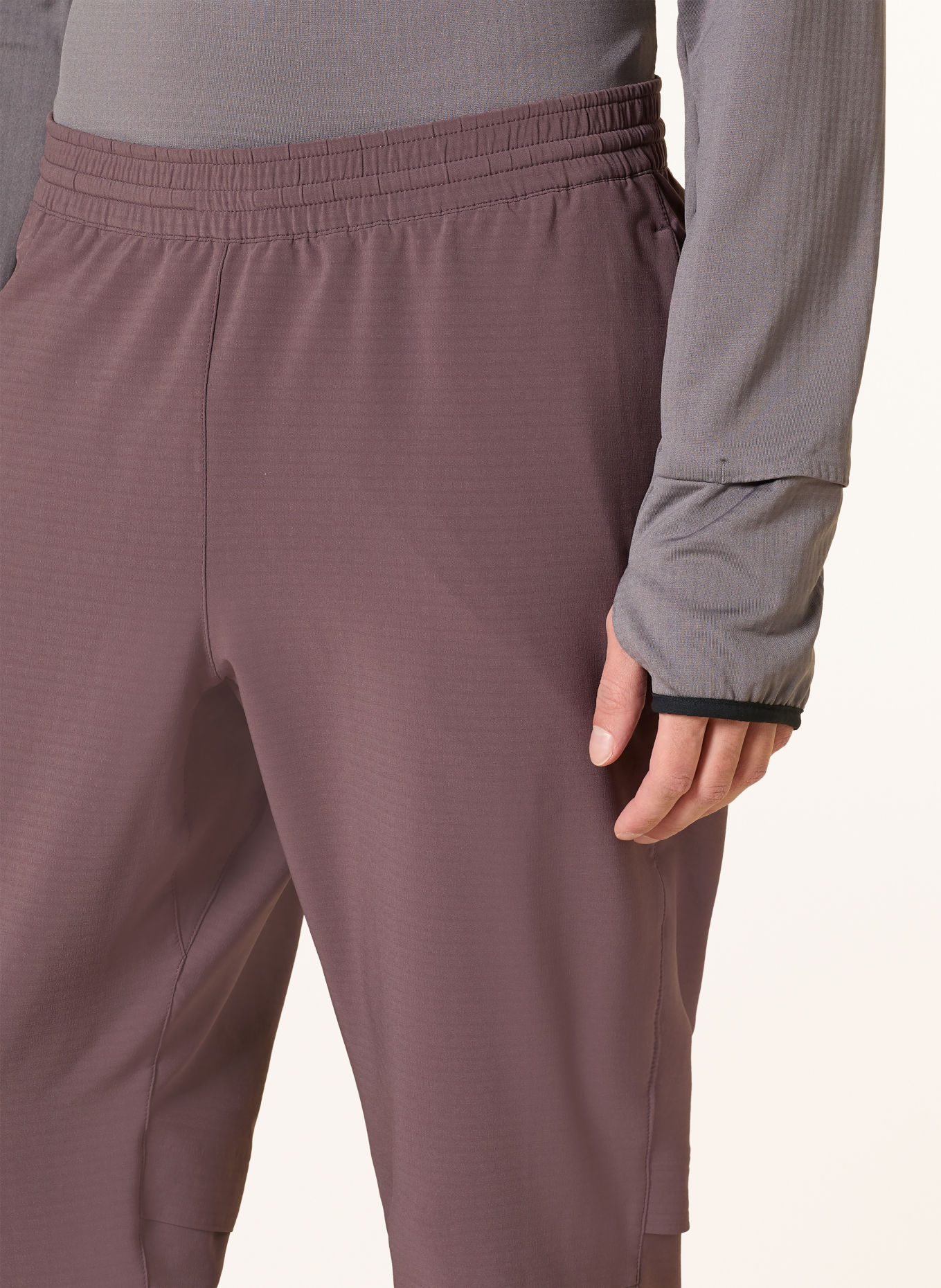 On Pantalon de course WEATHER WINTER: VIEUX ROSE