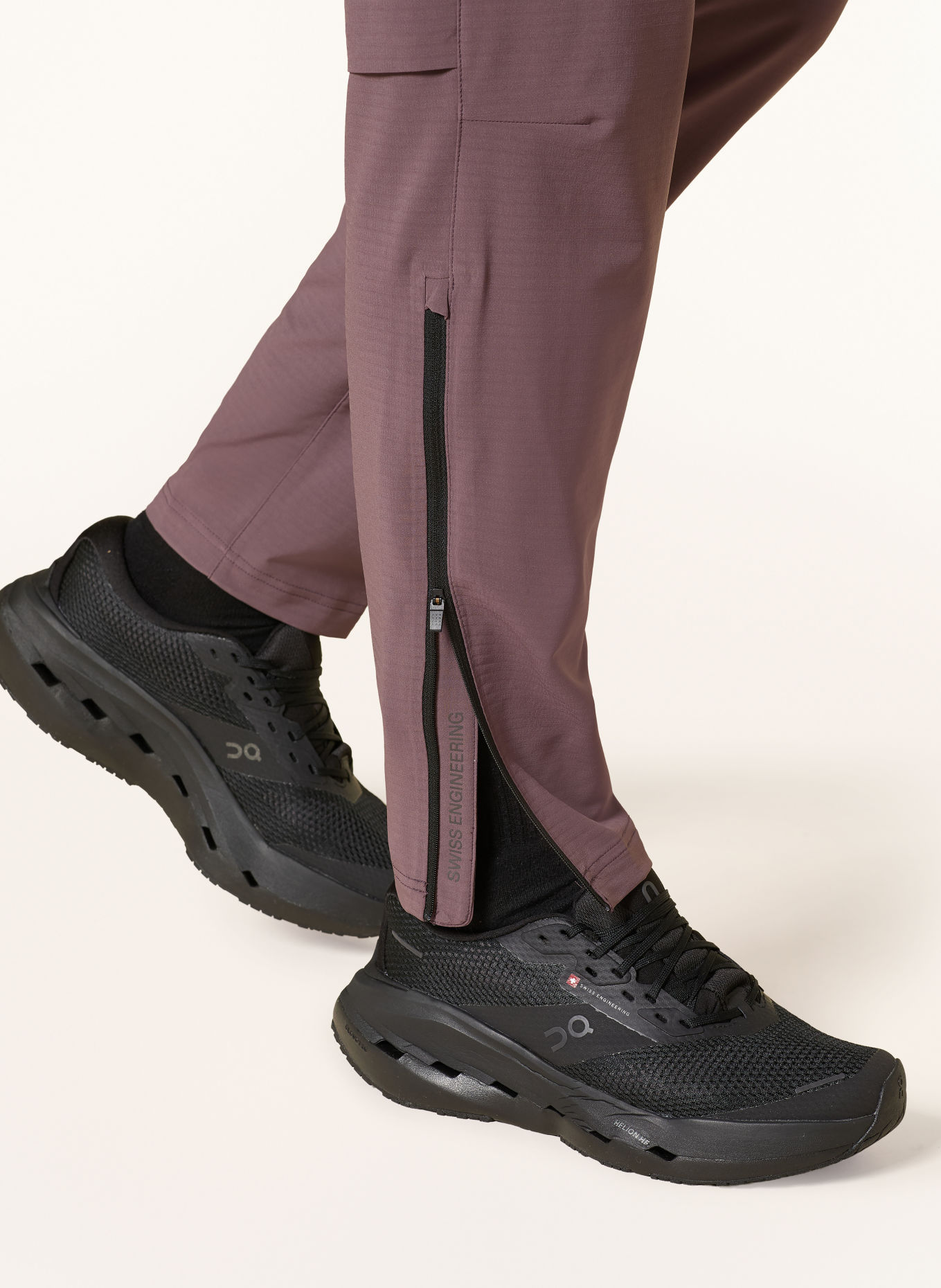 On Pantalon de course WEATHER WINTER: VIEUX ROSE