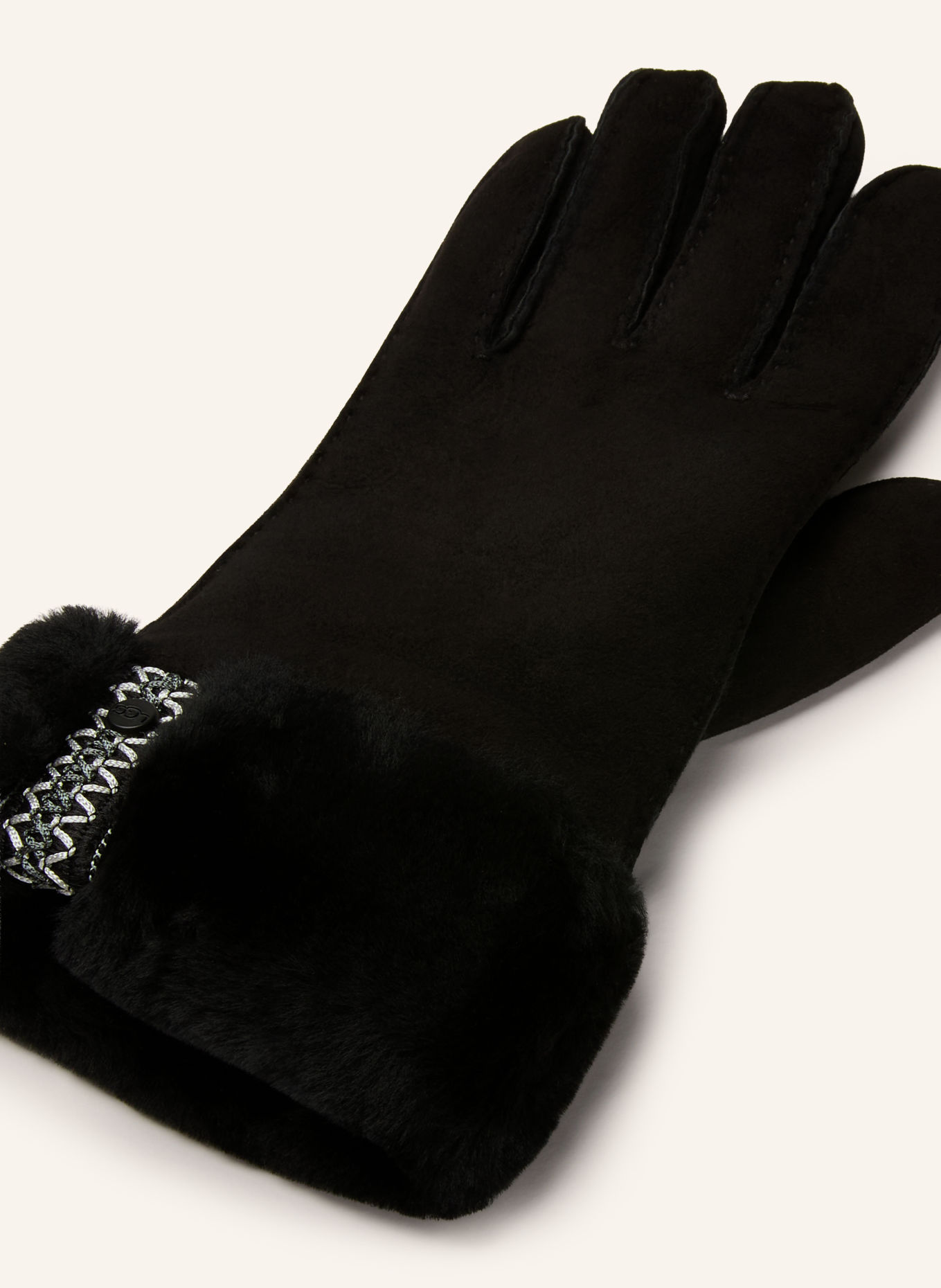 UGG SHEEPSKIN UGGBRAID Gloves with touchscreen functionality: BLACK