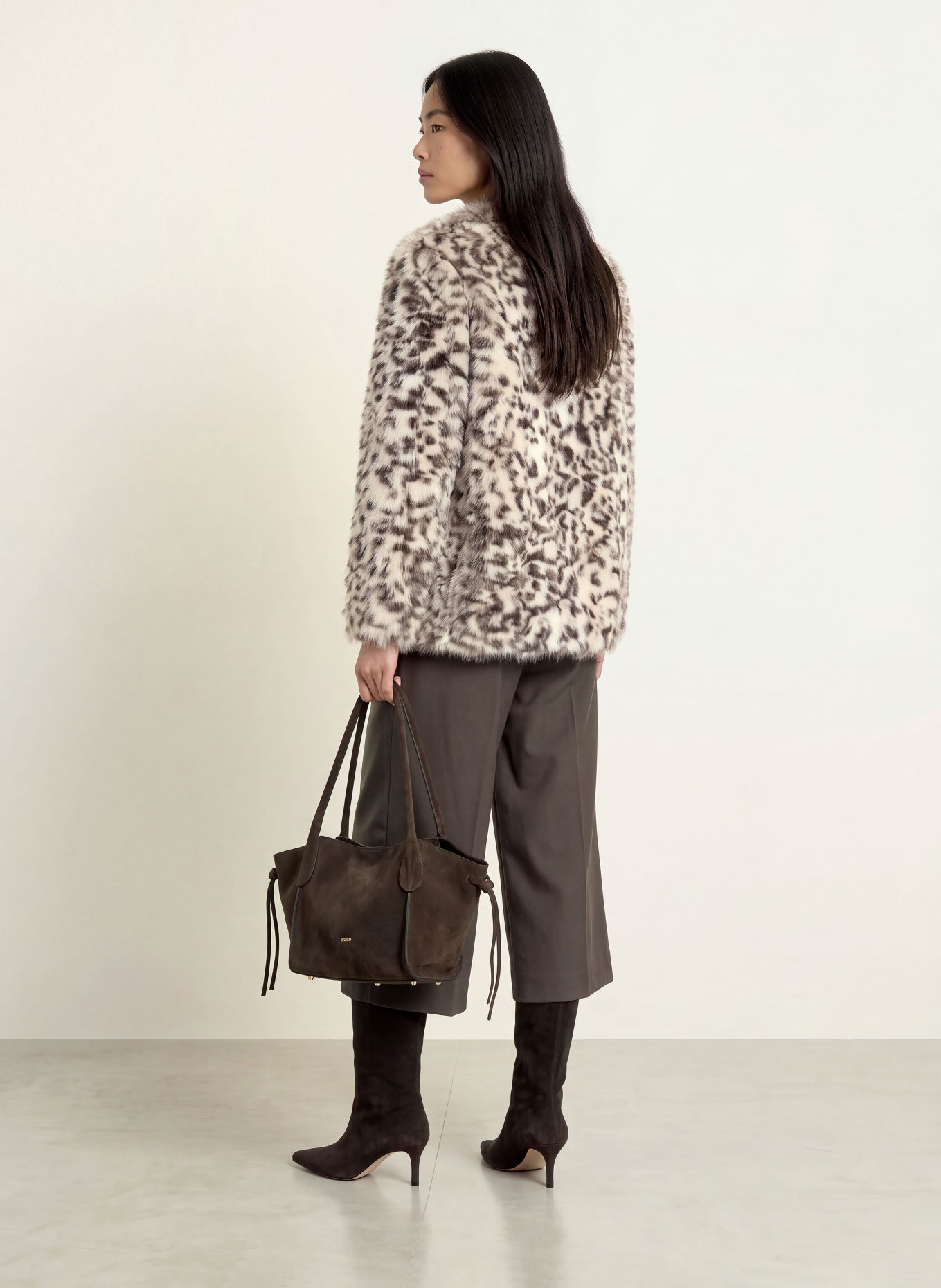 CPH MUSE Faux Fur Jacket CMFOLO: ECRU / DARK BROWN
