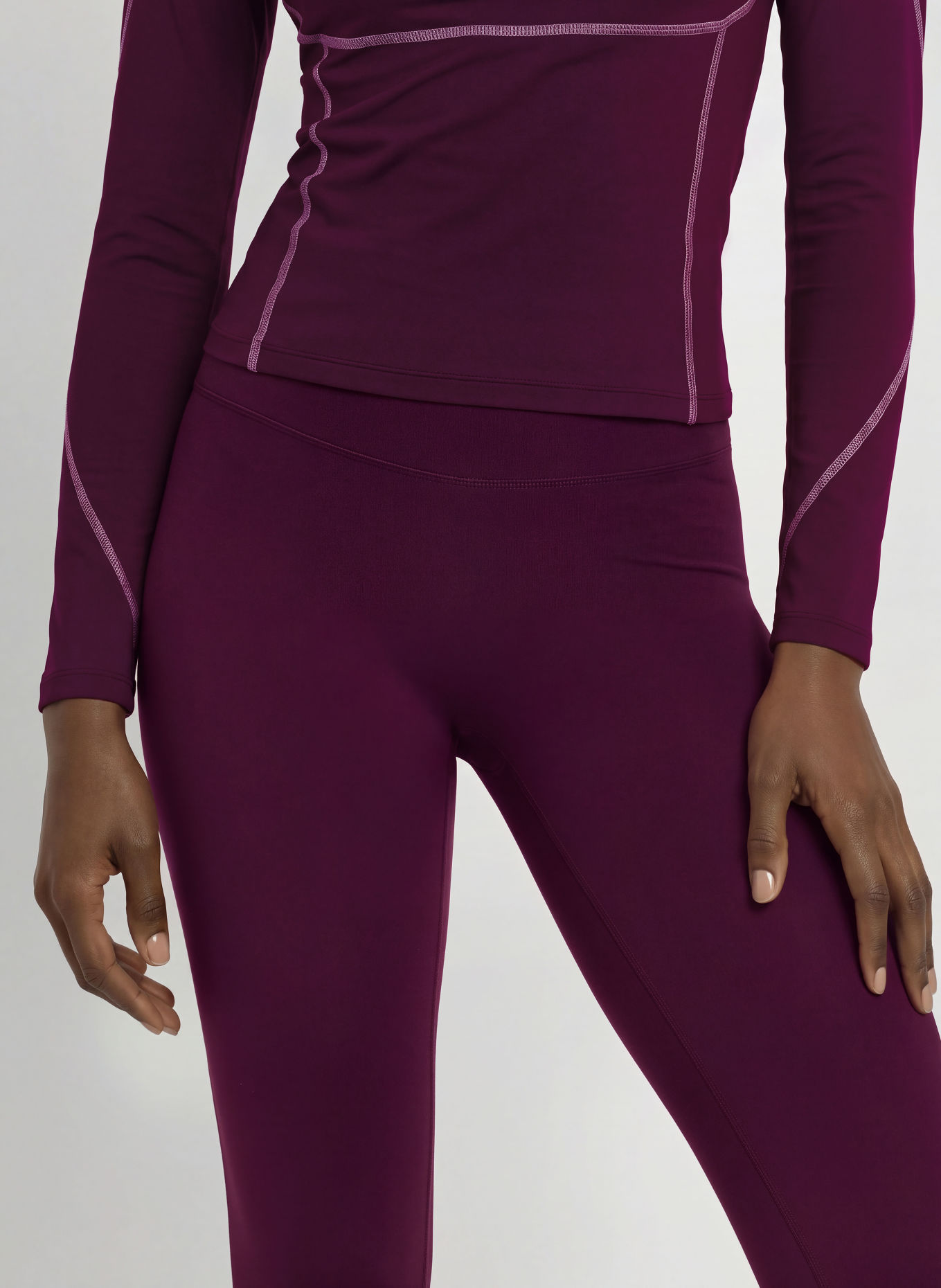 UNDER ARMOUR Legíny MERIDIAN: TMAVĚ FIALOVÁ