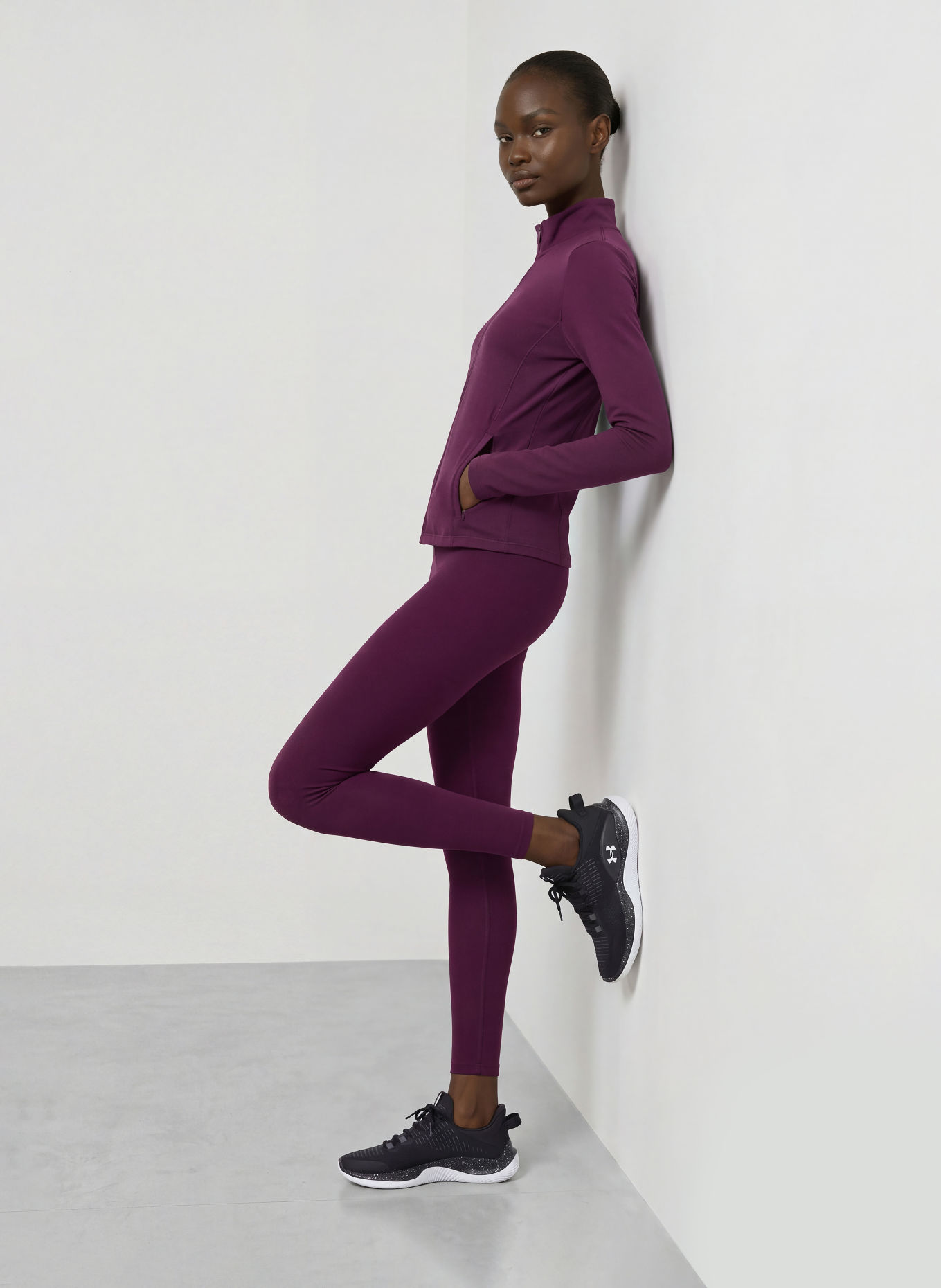 UNDER ARMOUR Bunda na trénink MERIDIAN: FIALOVÁ