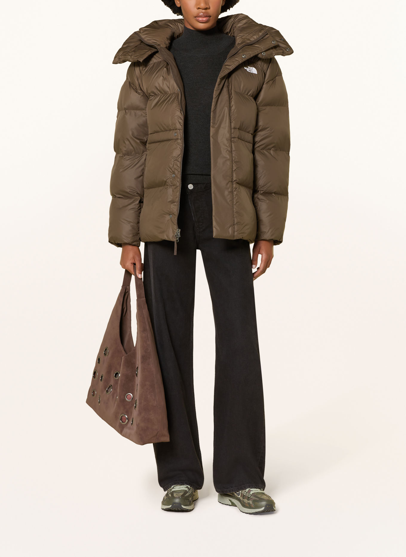 THE NORTH FACE Oversized Quilted Jacket: DARK BROWN