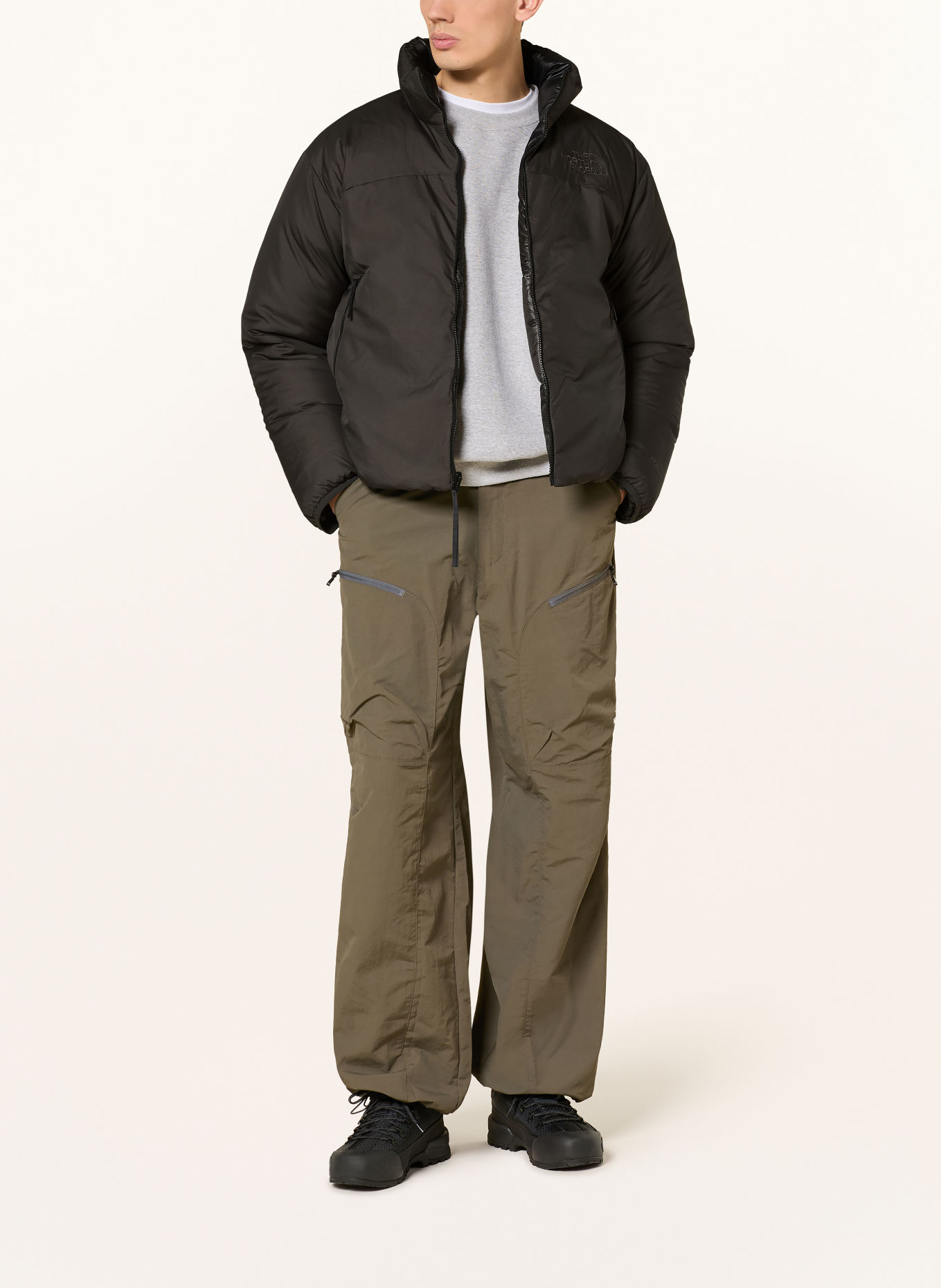 THE NORTH FACE Jachetă din puf PERTEX® NUPTSE reversibilă: NEGRU