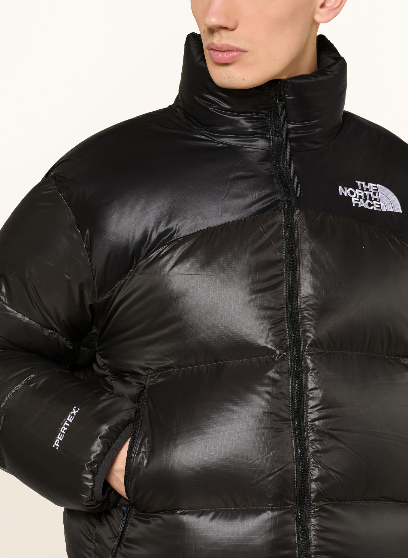 THE NORTH FACE Jachetă din puf PERTEX® NUPTSE reversibilă: NEGRU