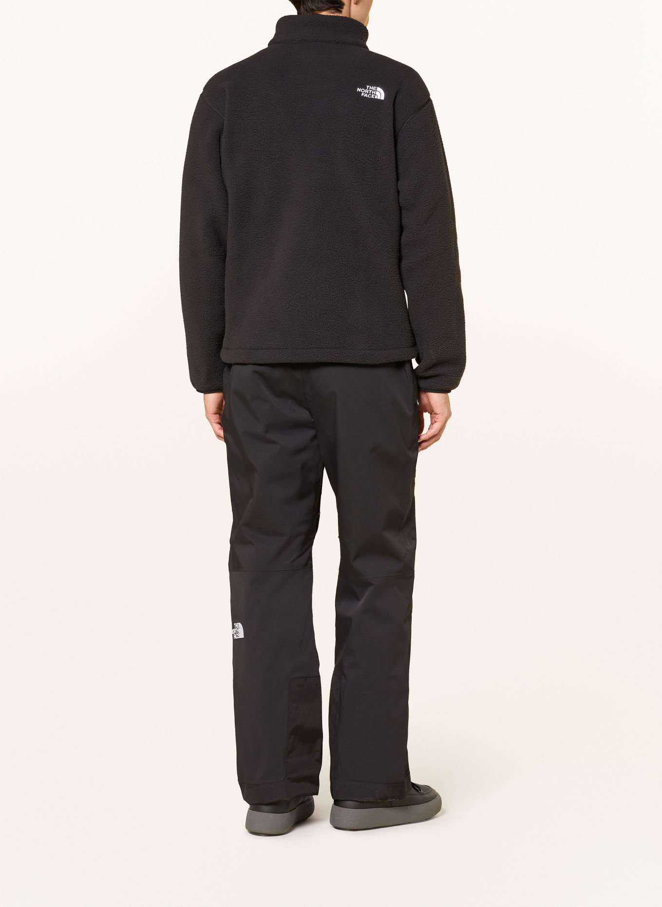 THE NORTH FACE TNF FLEESKI Fleece Jacket: BLACK