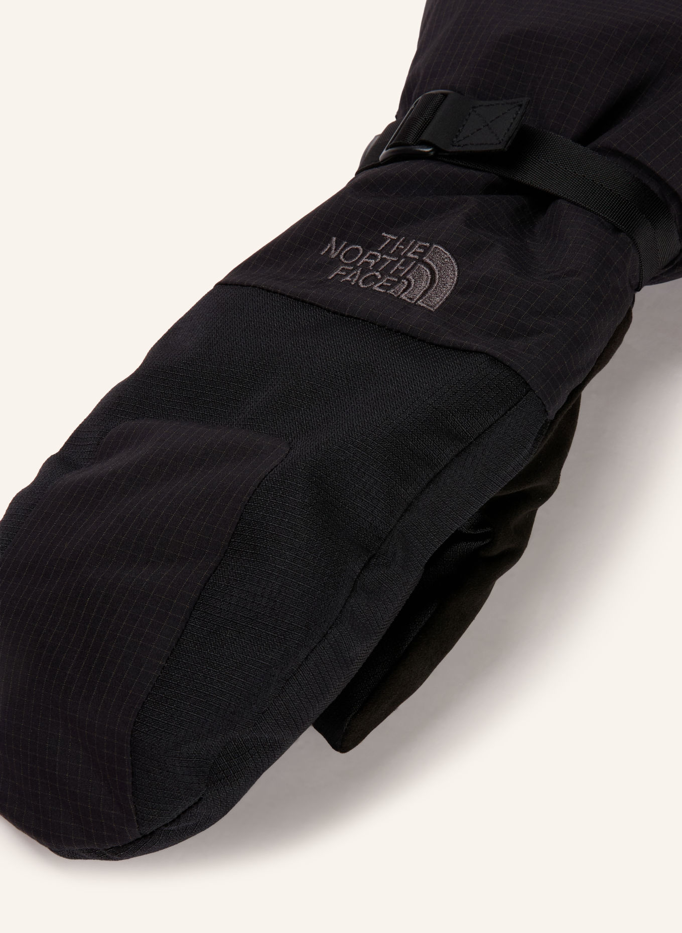 THE NORTH FACE MONTANA Ski Gloves: BLACK