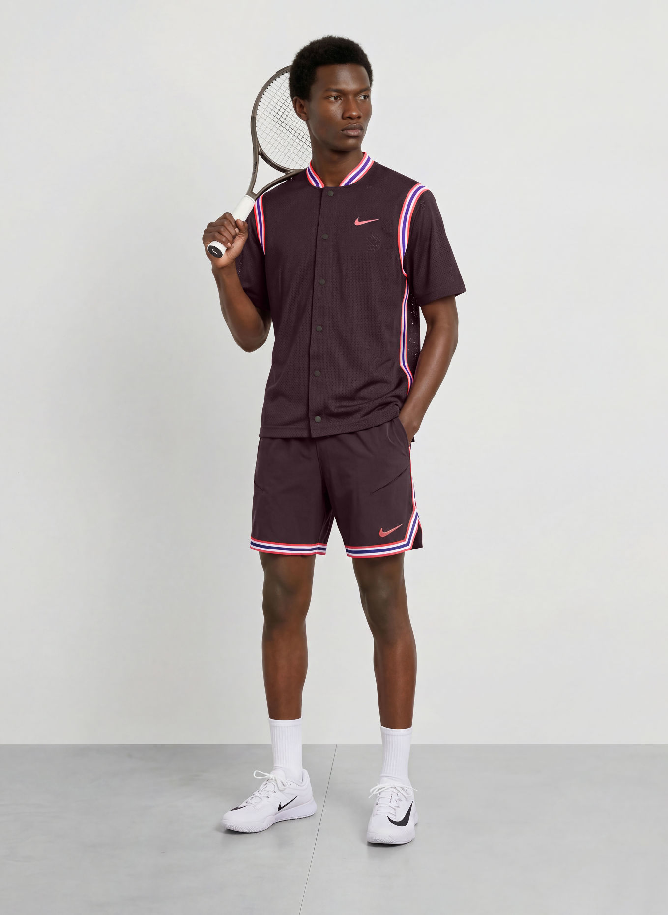 Nike Chemise technique COURT SLAM coupe ample: LILAS FONCÉ / ROUGE FLUO / BLEU