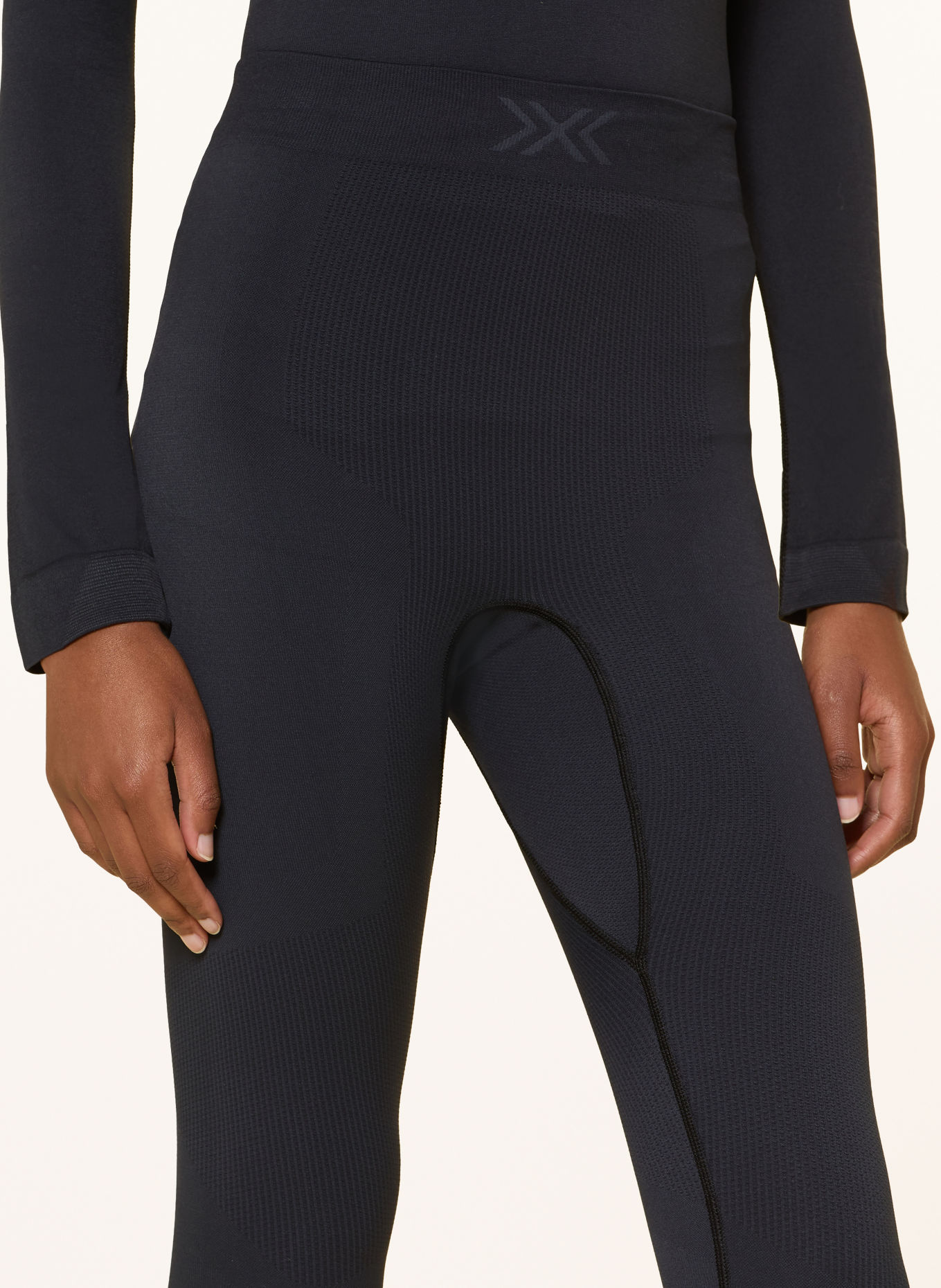 X-BIONIC X-ENTIAL functional underwear pants with shortened leg length: BLACK