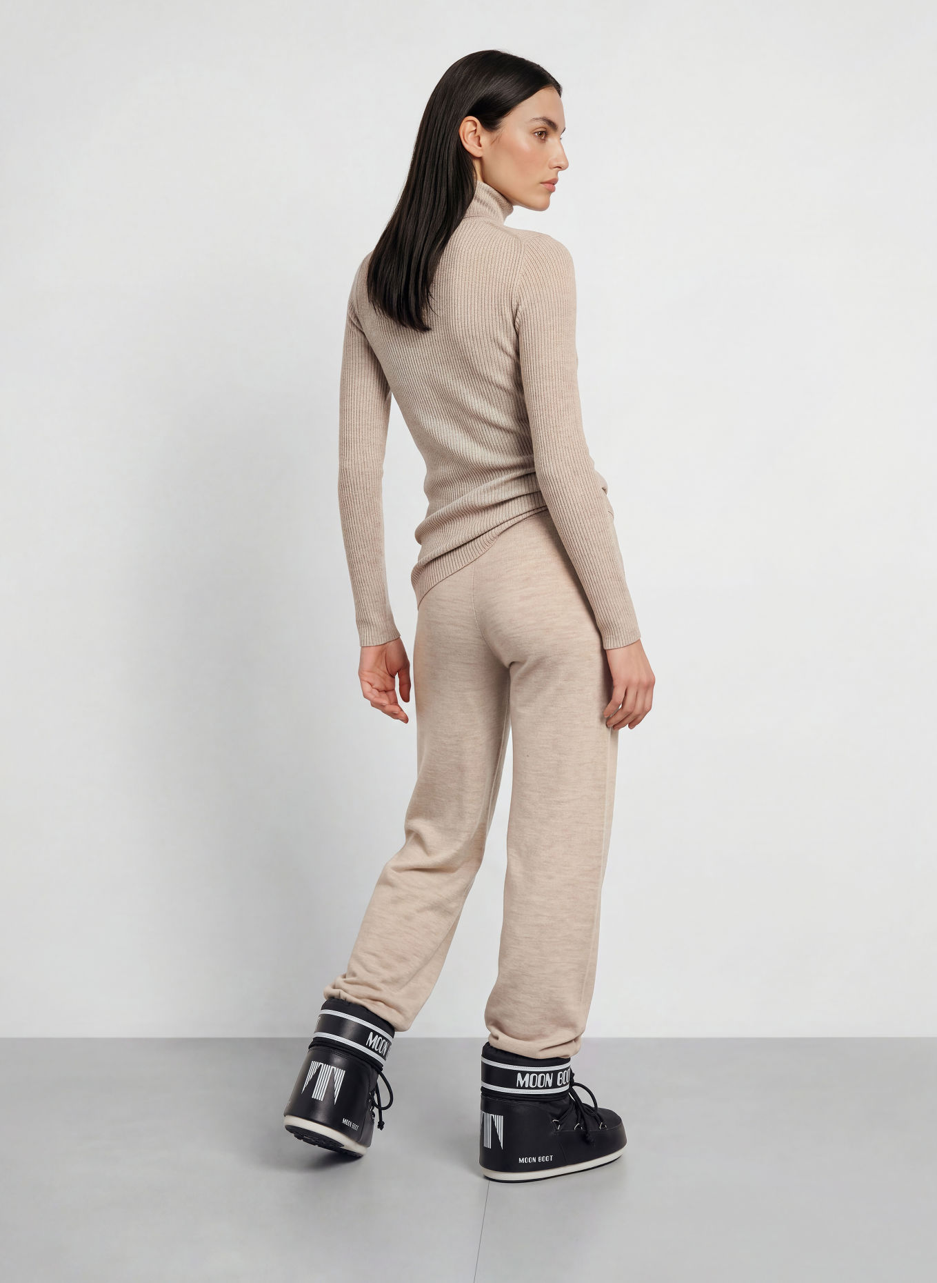 WE NORWEGIANS GEILO-rullekravepullover i merinould: BEIGE