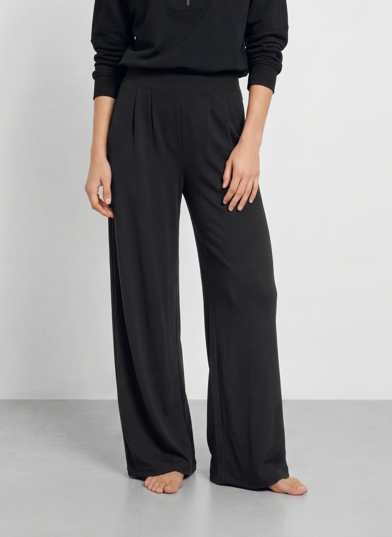 icebreaker Pantaloni de trening 150 DRIFT cu lână merino: NEGRU