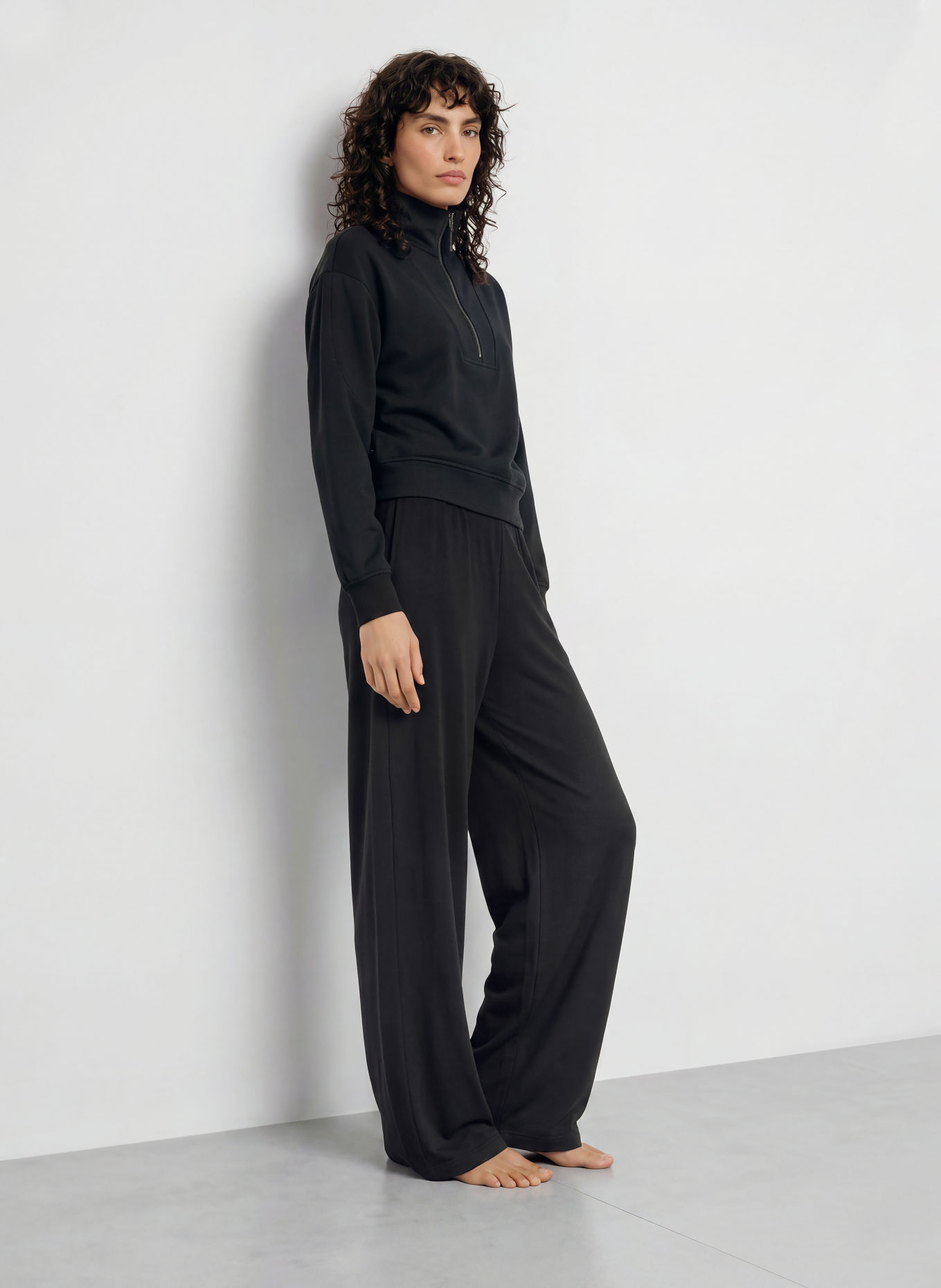 icebreaker Pantaloni de trening 150 DRIFT cu lână merino: NEGRU