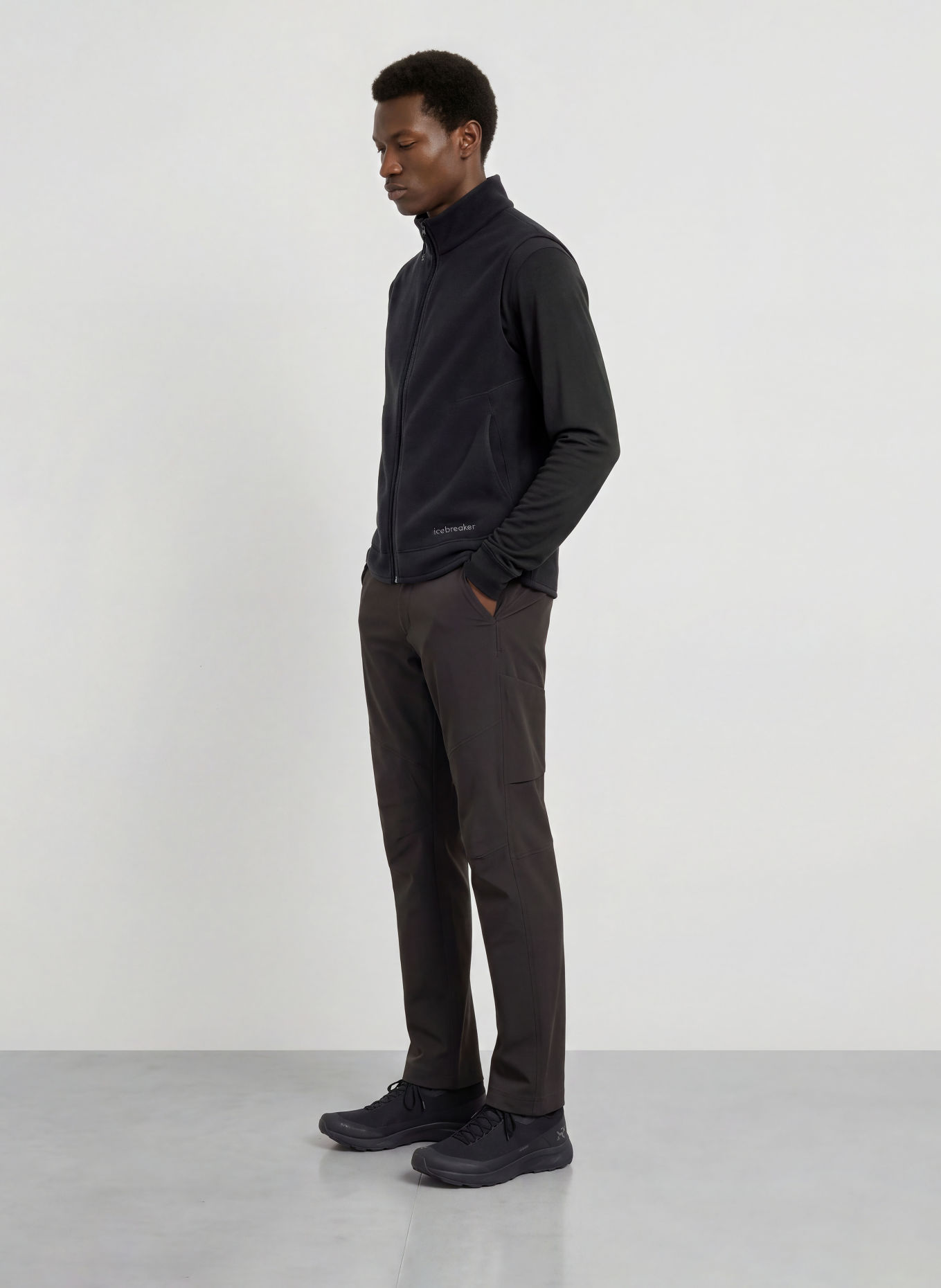 icebreaker 800 REALFLEECE™ CLASSIC Fleece Vest with Merino Wool: BLACK