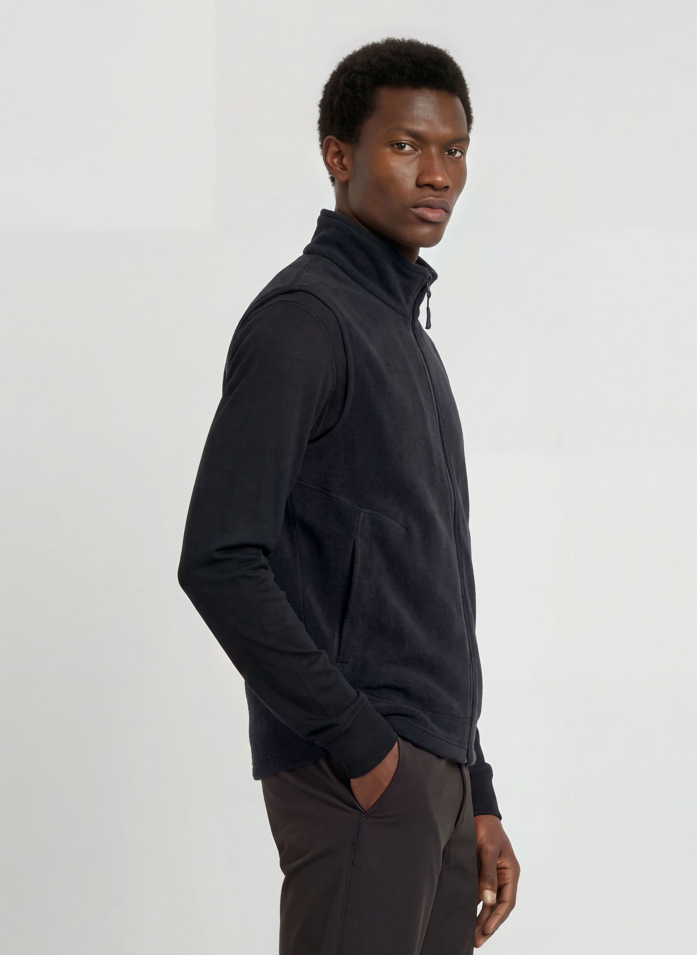 icebreaker 800 REALFLEECE™ CLASSIC Fleece Vest with Merino Wool: BLACK
