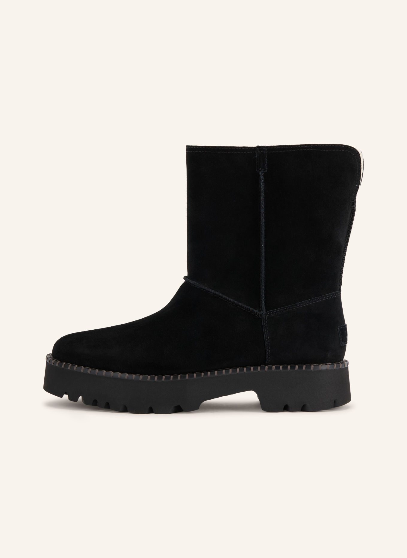 UGG UPTOWNER SHORT Boots: BLACK