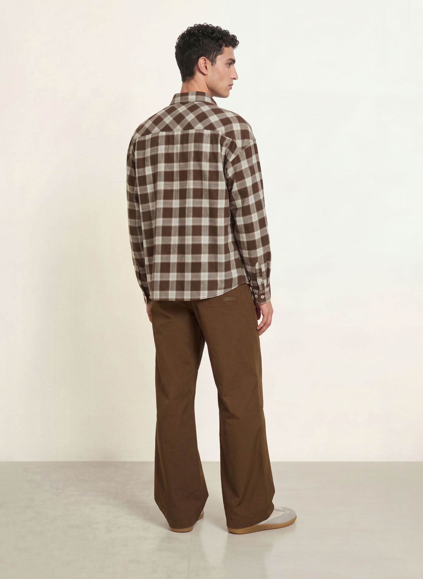 NAPAPIJRI Chemise en flanelle G-EOS LS Comfort Fit: MARRON FONCÉ / ÉCRU