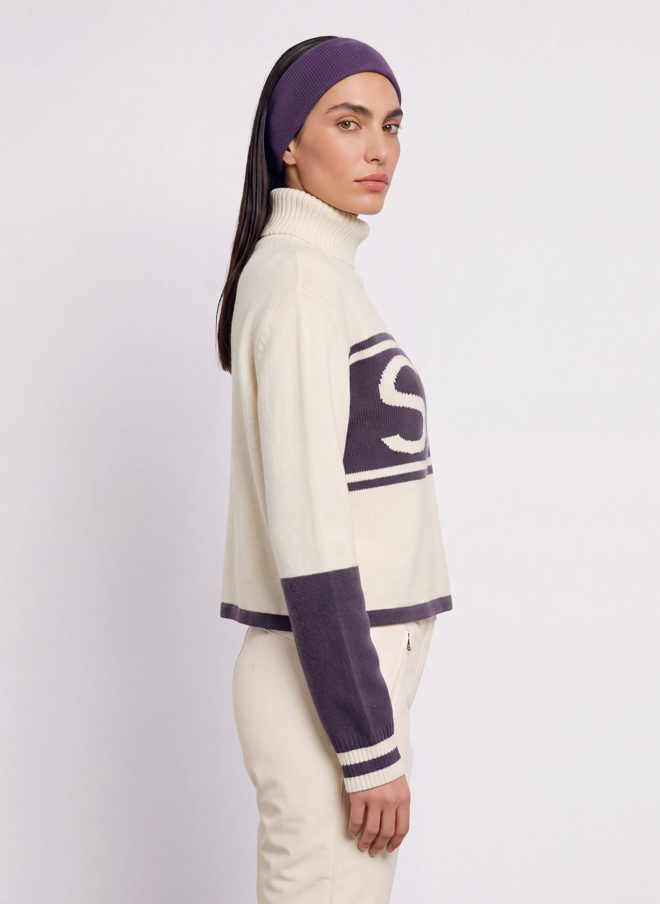 MRS & HUGS Turtleneck sweater with cashmere: ECRU / DARK PURPLE