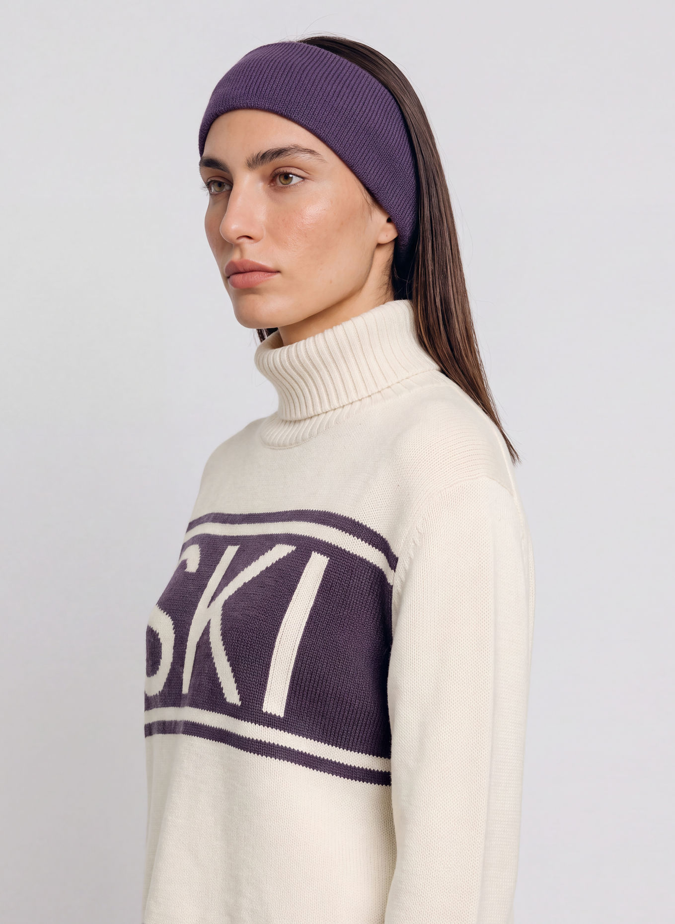 MRS & HUGS Turtleneck sweater with cashmere: ECRU / DARK PURPLE